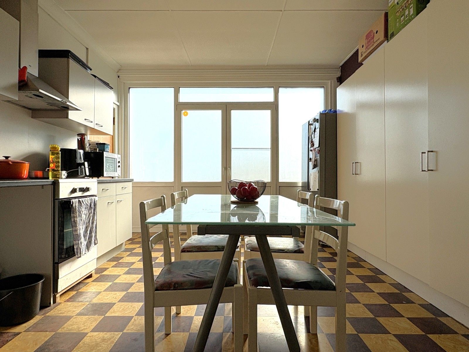 Te renoveren woning met veel potentieel  foto 10