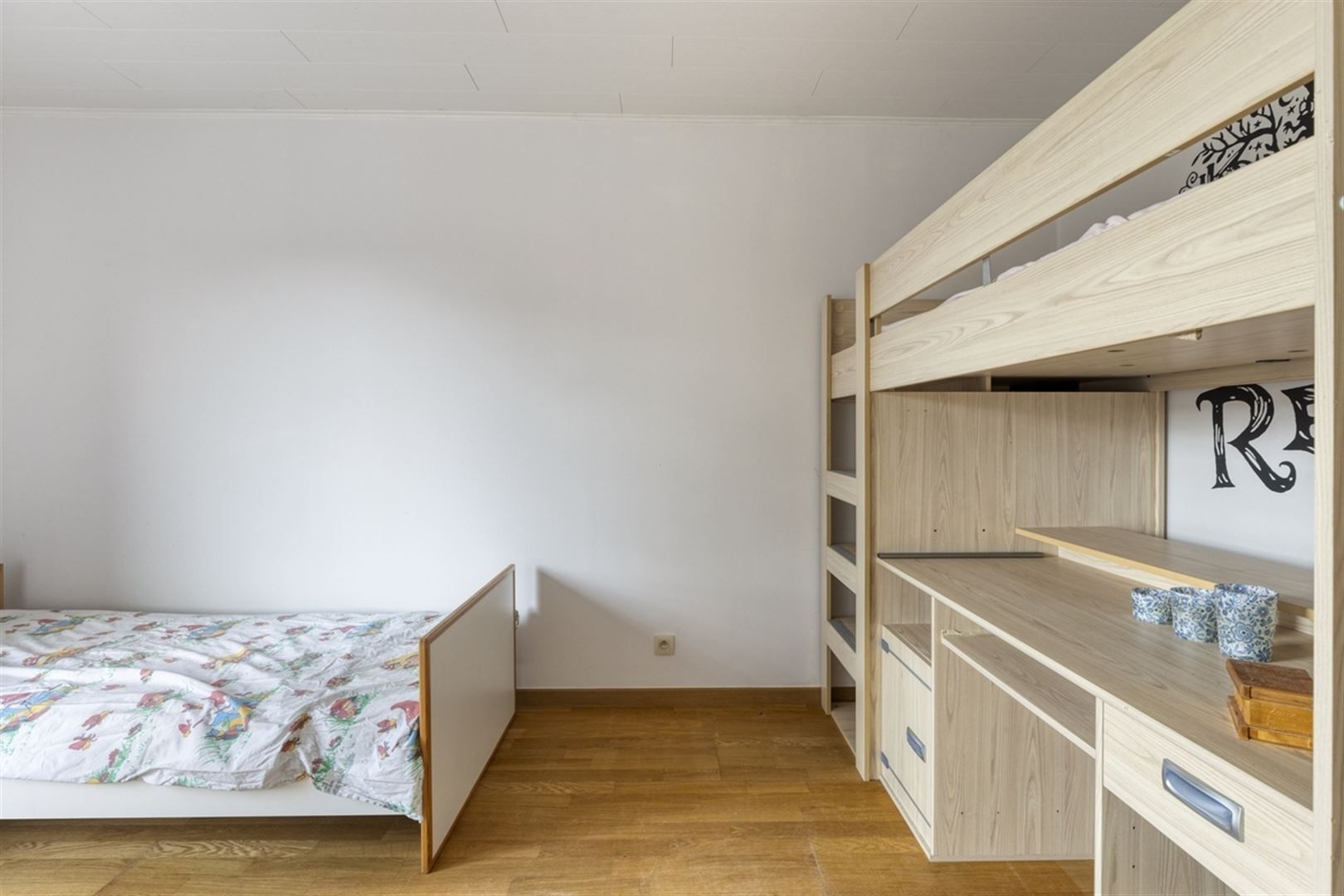 Rustig gelegen woning met prachtig vergezicht. foto 21