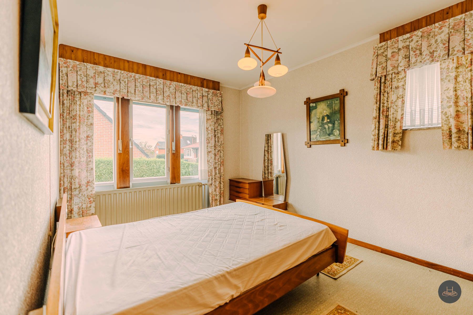 Ruime gezinswoning met garage en tuin op toplocatie foto 16