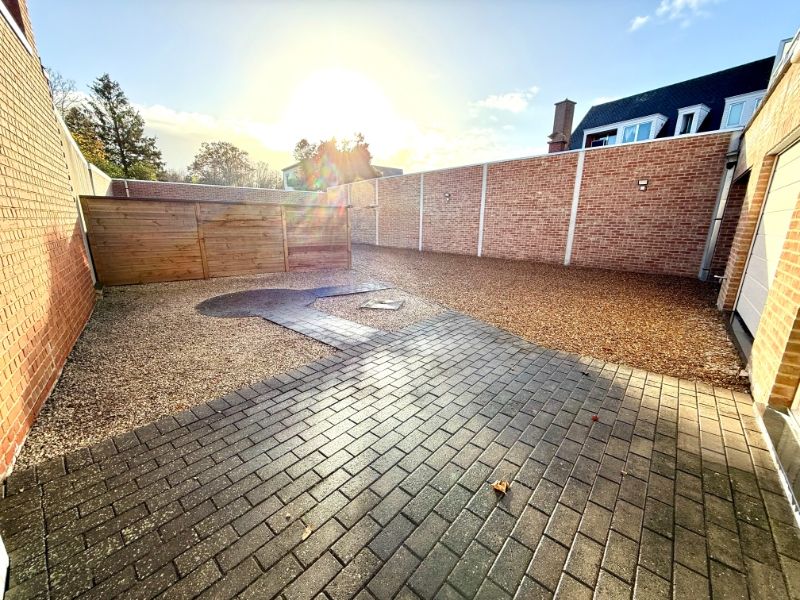 Instapklaar gelijkvloers appartement met 2 slaapkamers, garage en ruim terras foto 22