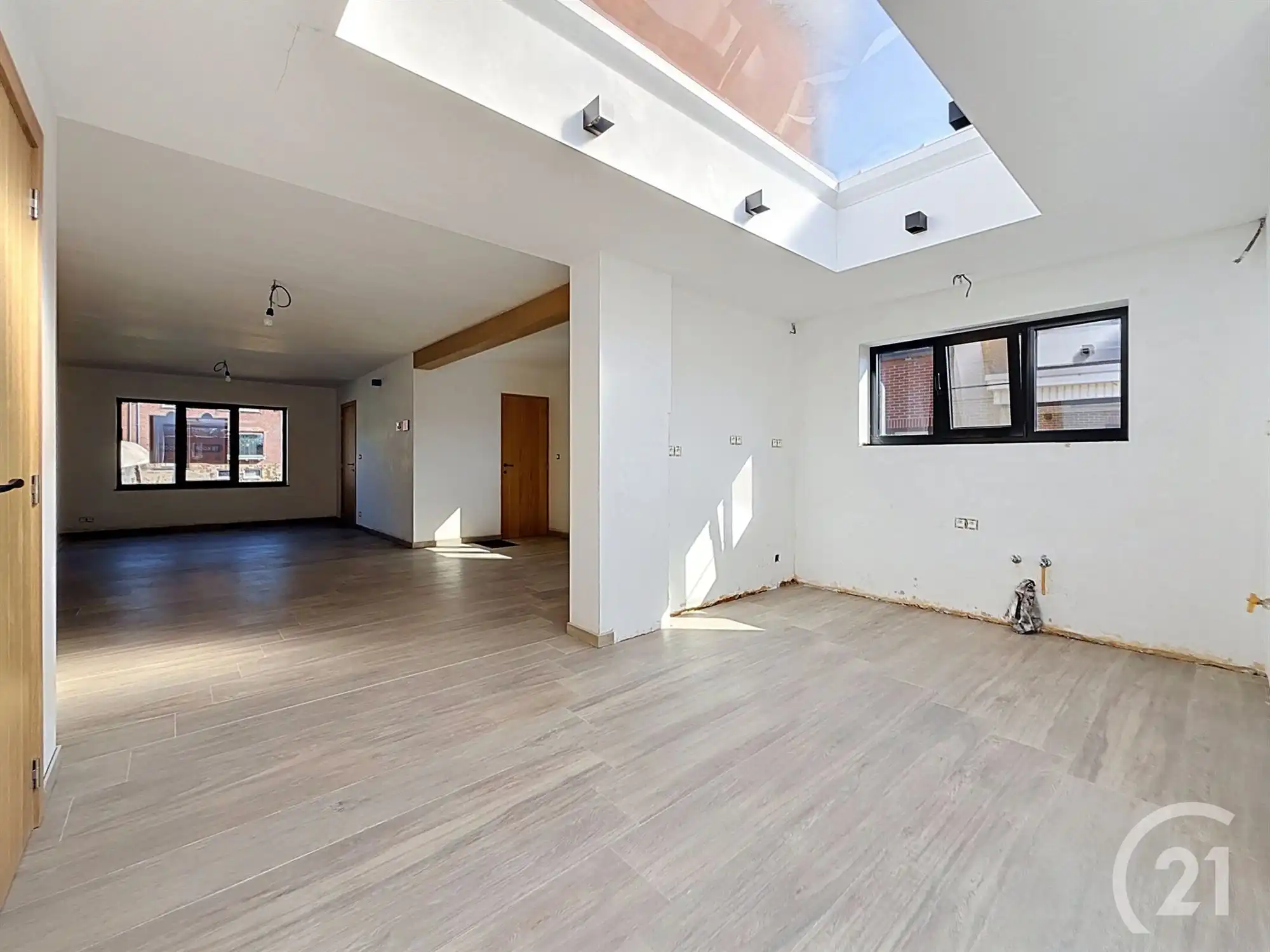 Gerenoveerde woning met garage van 91m²! foto 14