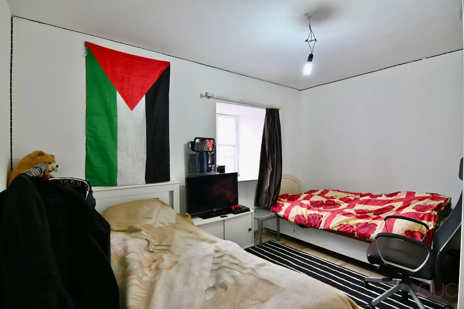 Licht op te frissen woning in hartje Sint-Truiden met 3 slaapkamers en 12x zonnepanelen foto 12