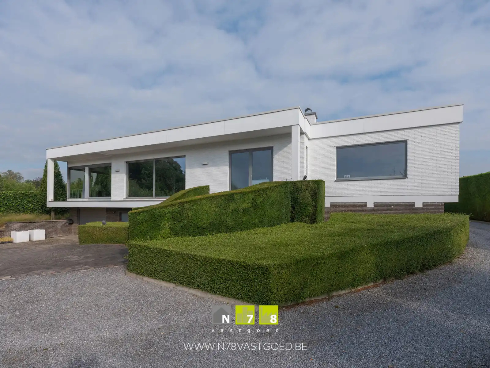 Gebouw te koop foto 30
