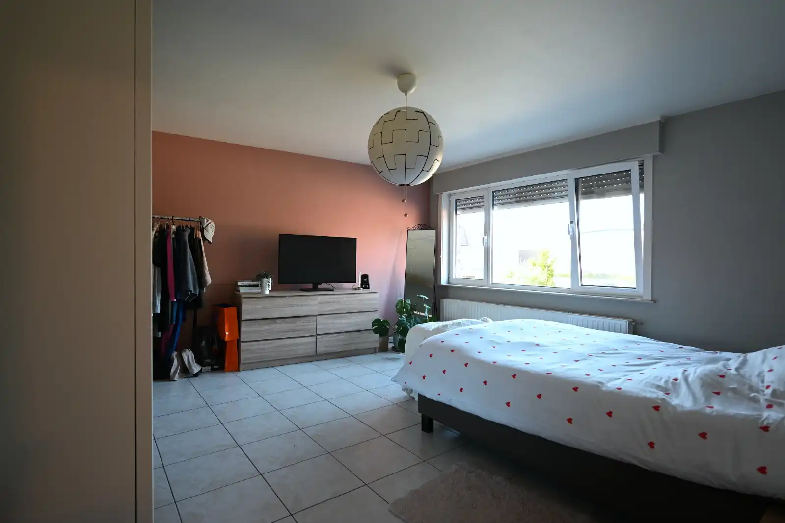 Ruim en lichtrijk appartement met prachtig zicht op het Roobeekpark! foto 5