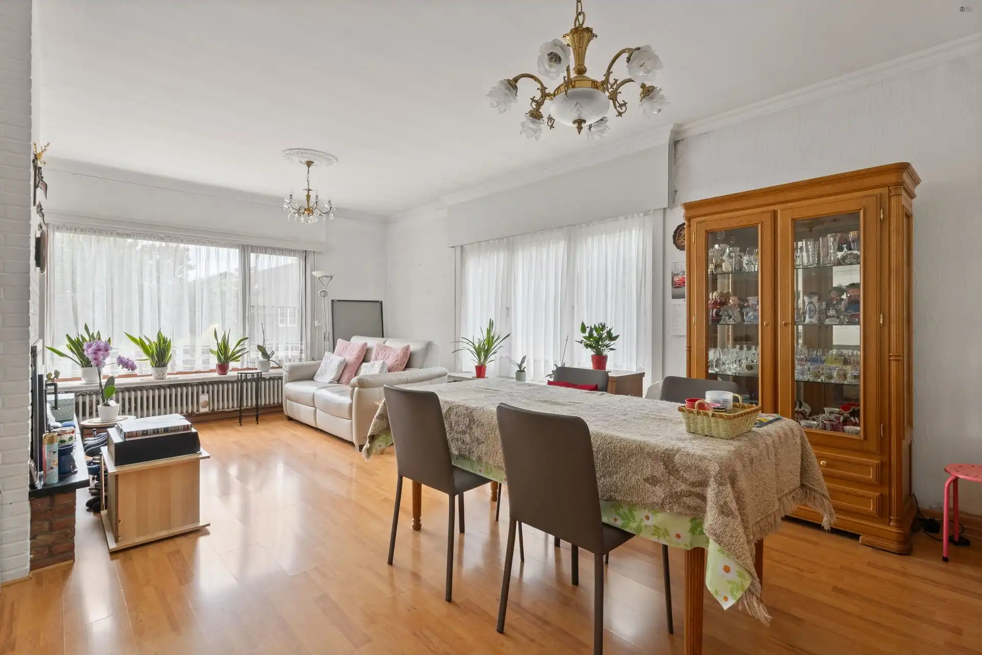 Verzorgde Bungalow in het rustige klein sinaai foto 3