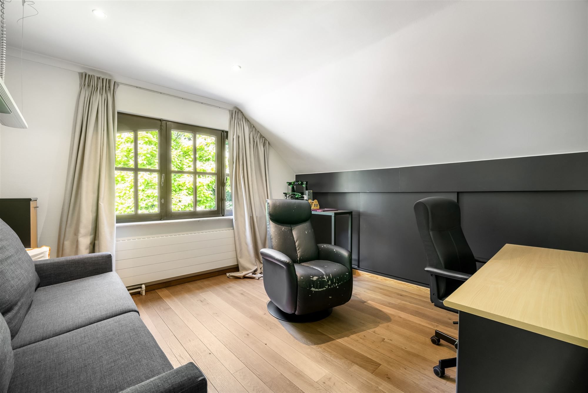 UNIEKE EIGENDOM MET 24 PAARDENSTALLEN EN BINNENPISTE OP CA 10 HECTARE TE PAAL-BERINGEN foto 30