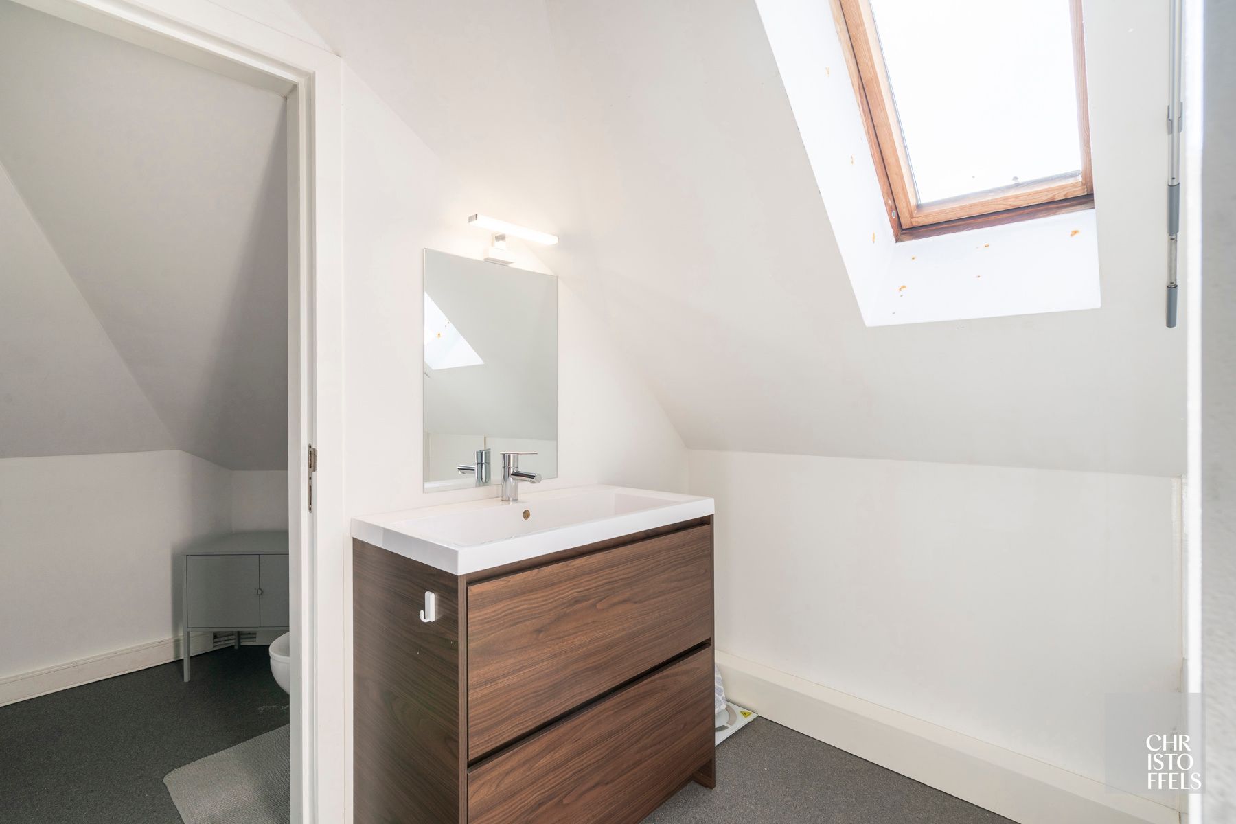 Rustig en centraal gelegen appartement in loft-stijl foto 11