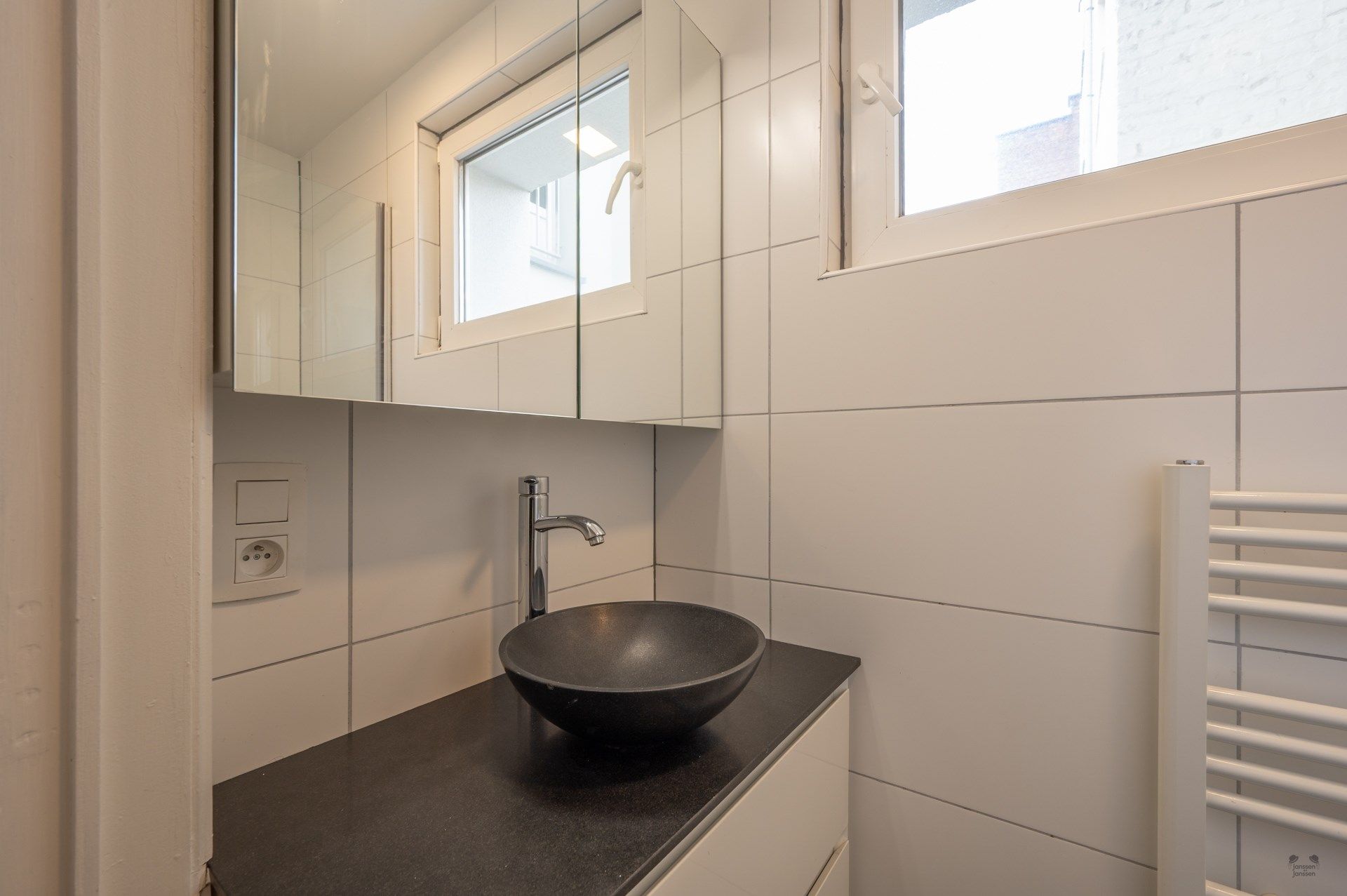 Ruim Instapklaar Appartement op de Zeedijk foto 12