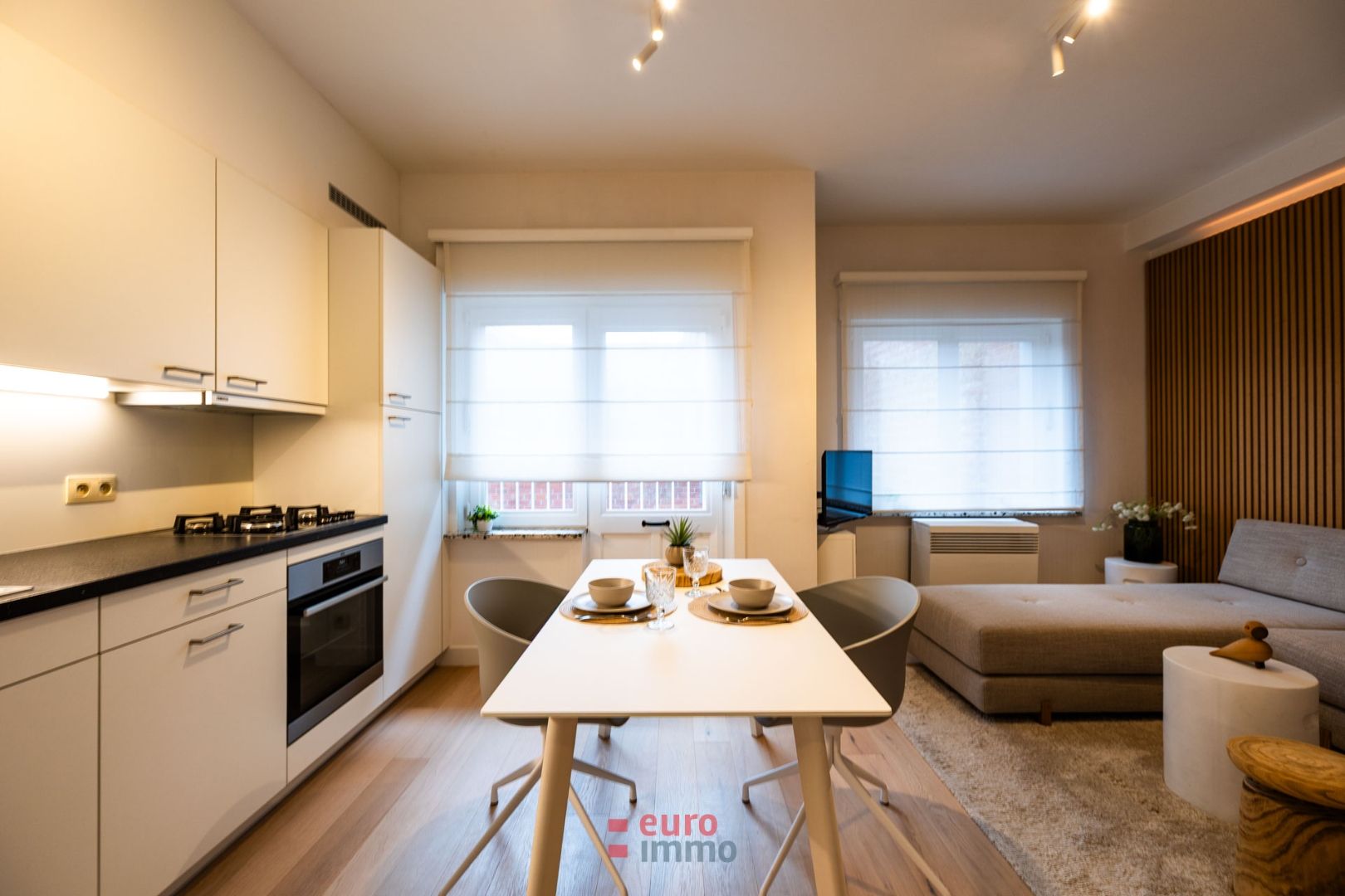 Zéér centraal doch rustig gelegen, gerenoveerde studio. foto 7