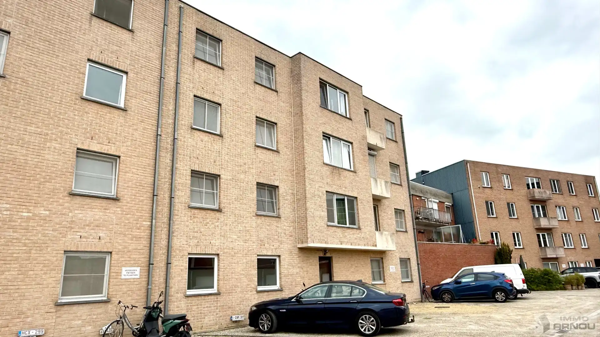 Verzorgd 2-slaapkamerappartement met autostandplaats op toplocatie in Deinze foto 22