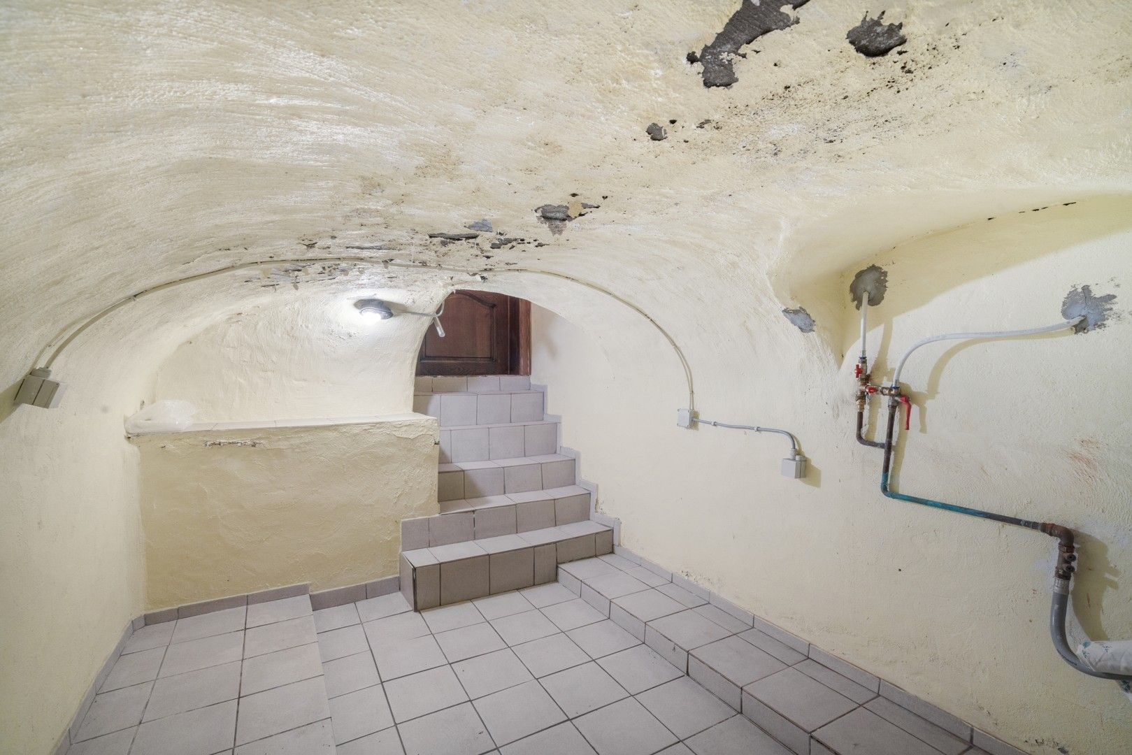 Halfopen woning met tuin en garage op landelijke toplocatie nabij alle invalswegen foto 21