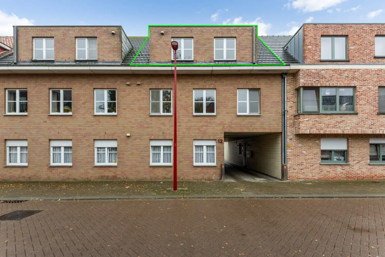 Leuk appartement met terras op gunstige locatie te Lint foto 2