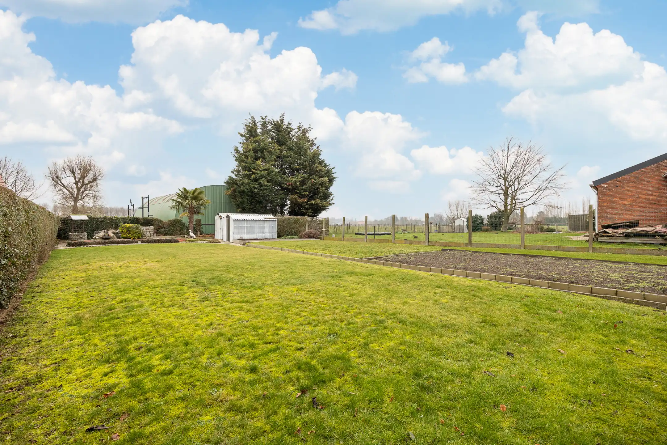 Gezellige woning met tuin en garage in rustige omgeving! foto 15