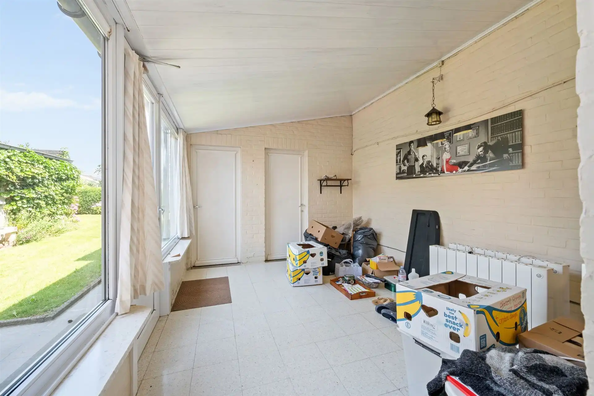 Ruime gezinswoning met garage in landelijke omgeving foto 17