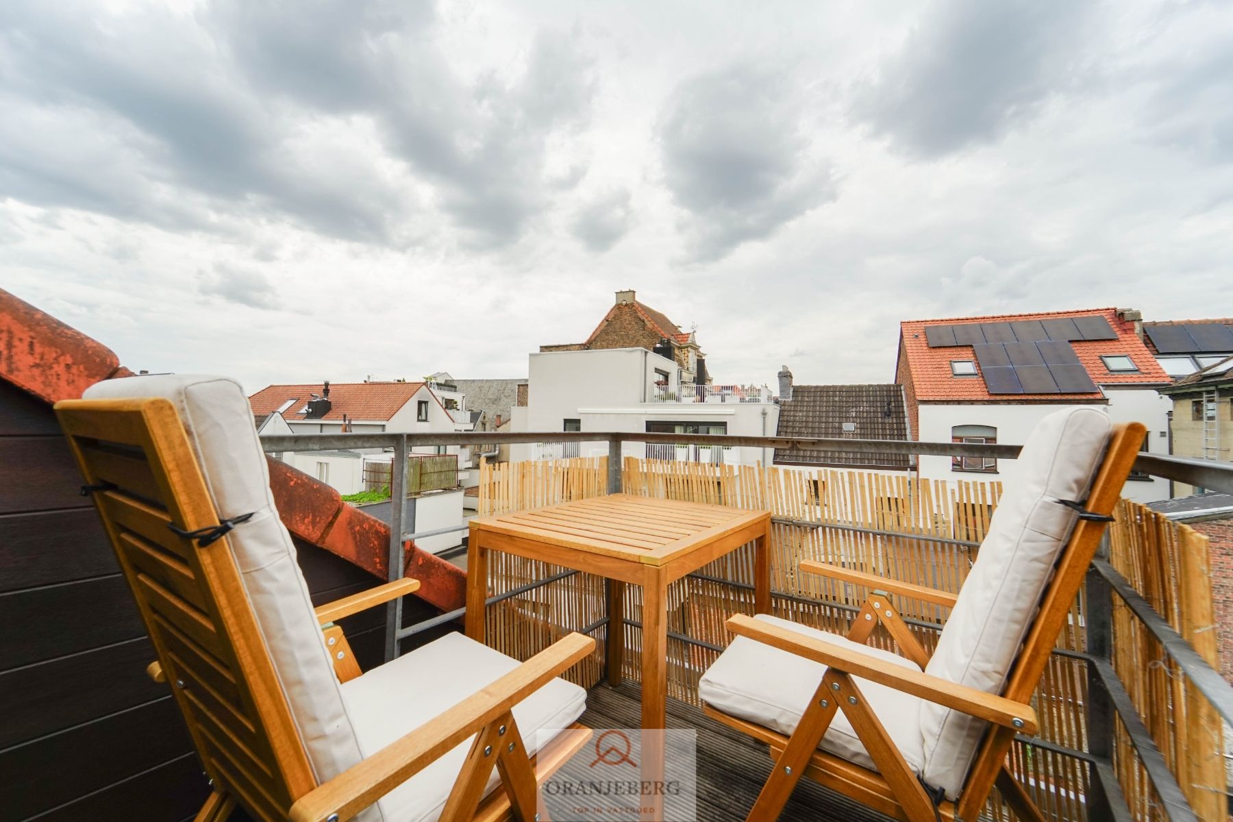 Duplex appartement vlakbij Sint-Jacobskerk! foto 4