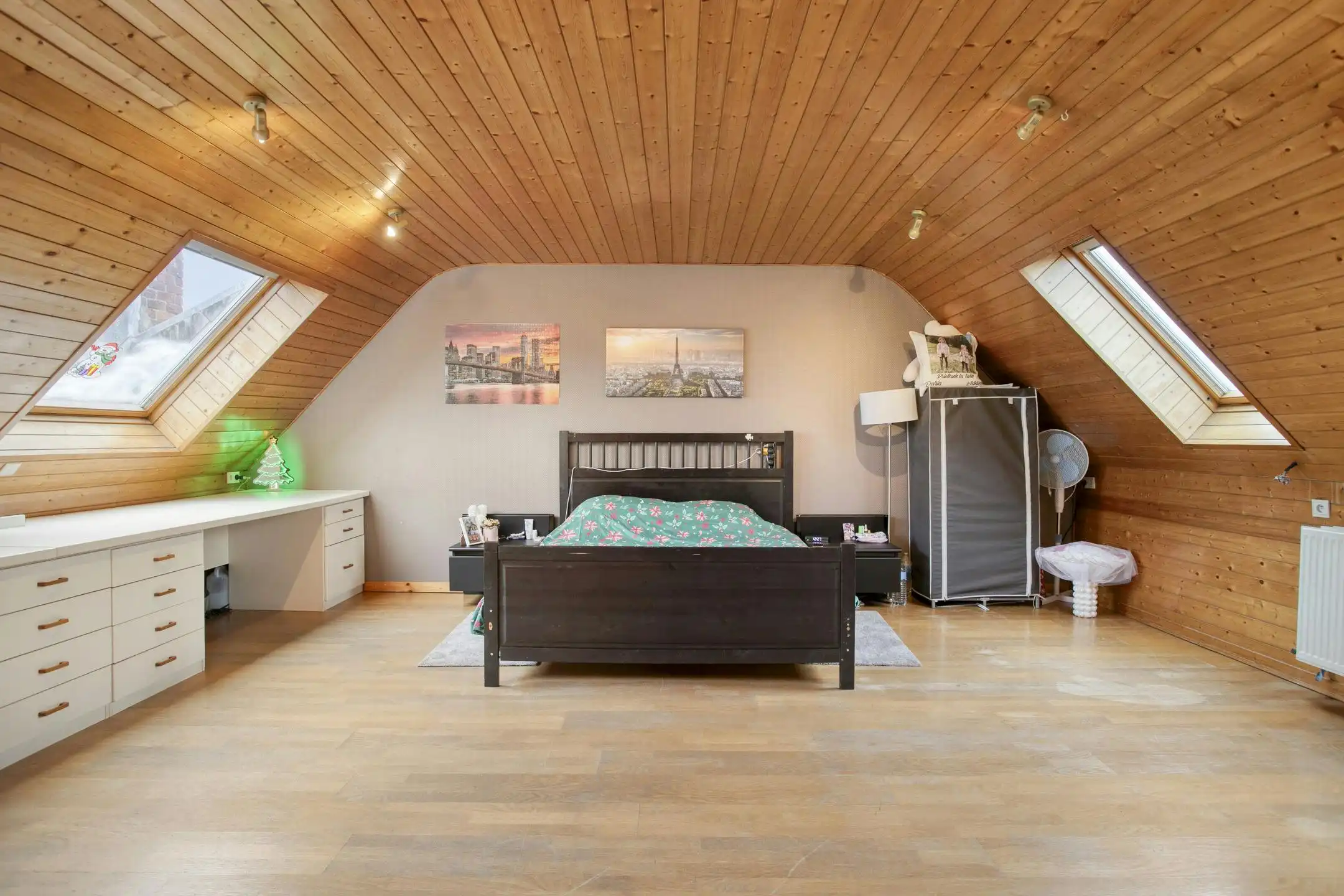 Sportcentrum met woning te koop in Roeselare foto 9