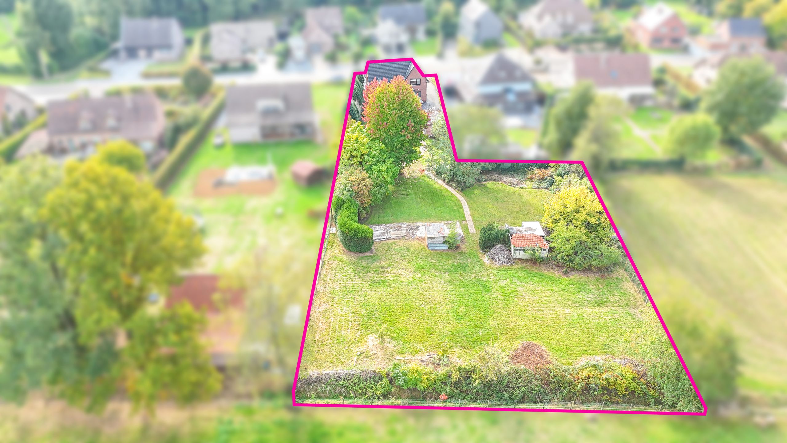 Karaktervolle open instapklare bebouwing met zeer ruime tuin! foto 37