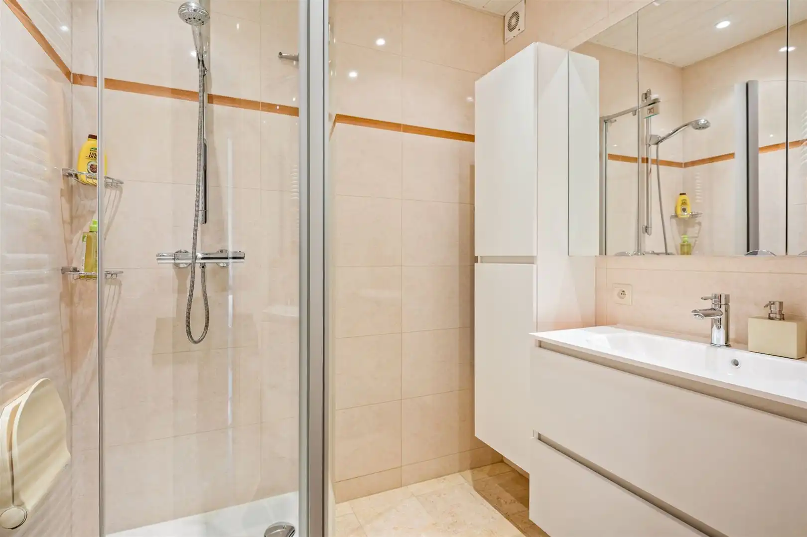 Perfect onderhouden appartement aan het Veltwijckpark. foto 11