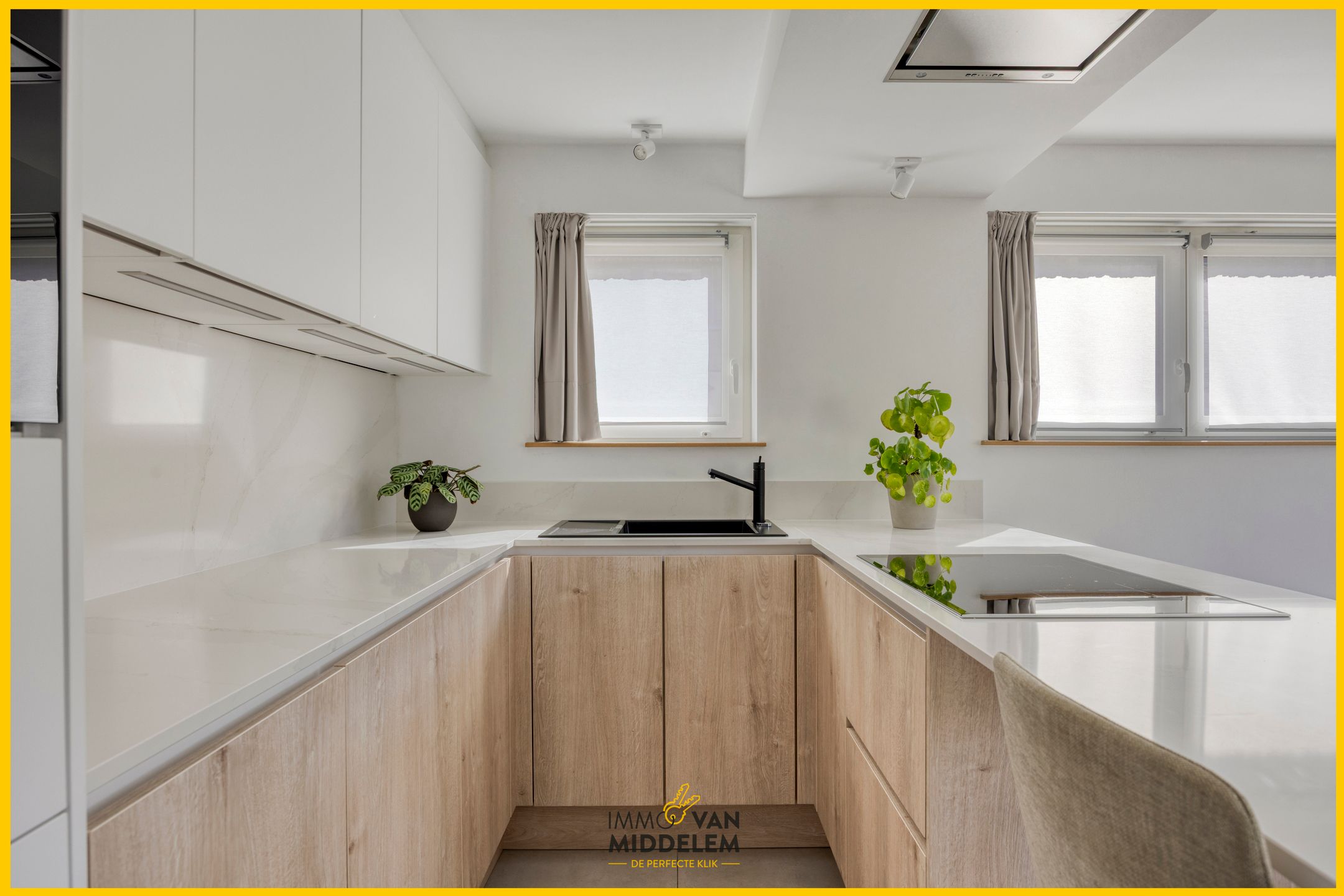 INSTAPKLAAR GELIJKVLOERS 2-KAMERAPPARTEMENT MET TUIN foto 6