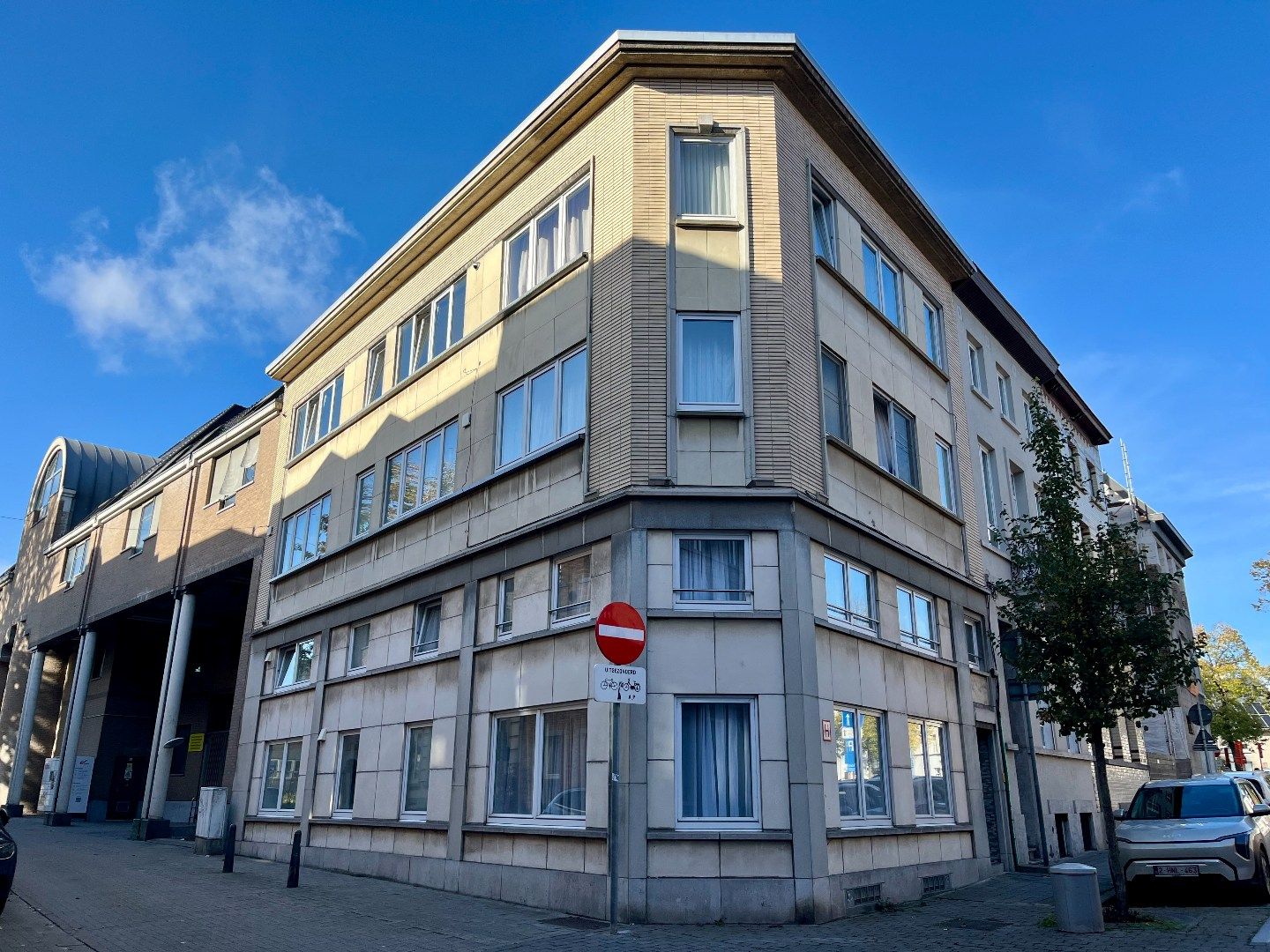 App te huur centrum Halle met 1 slpk foto 11