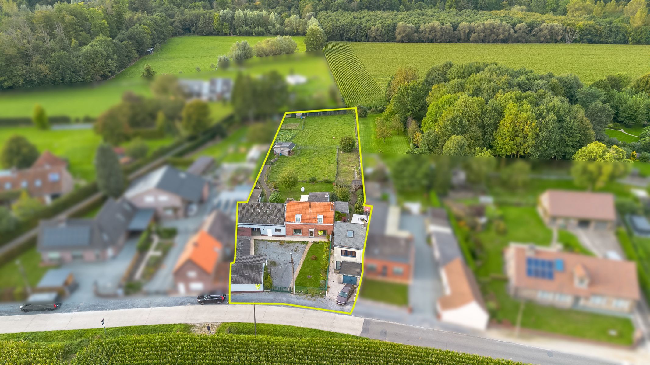 Twee Charmante Woningen op 2600m² foto 3