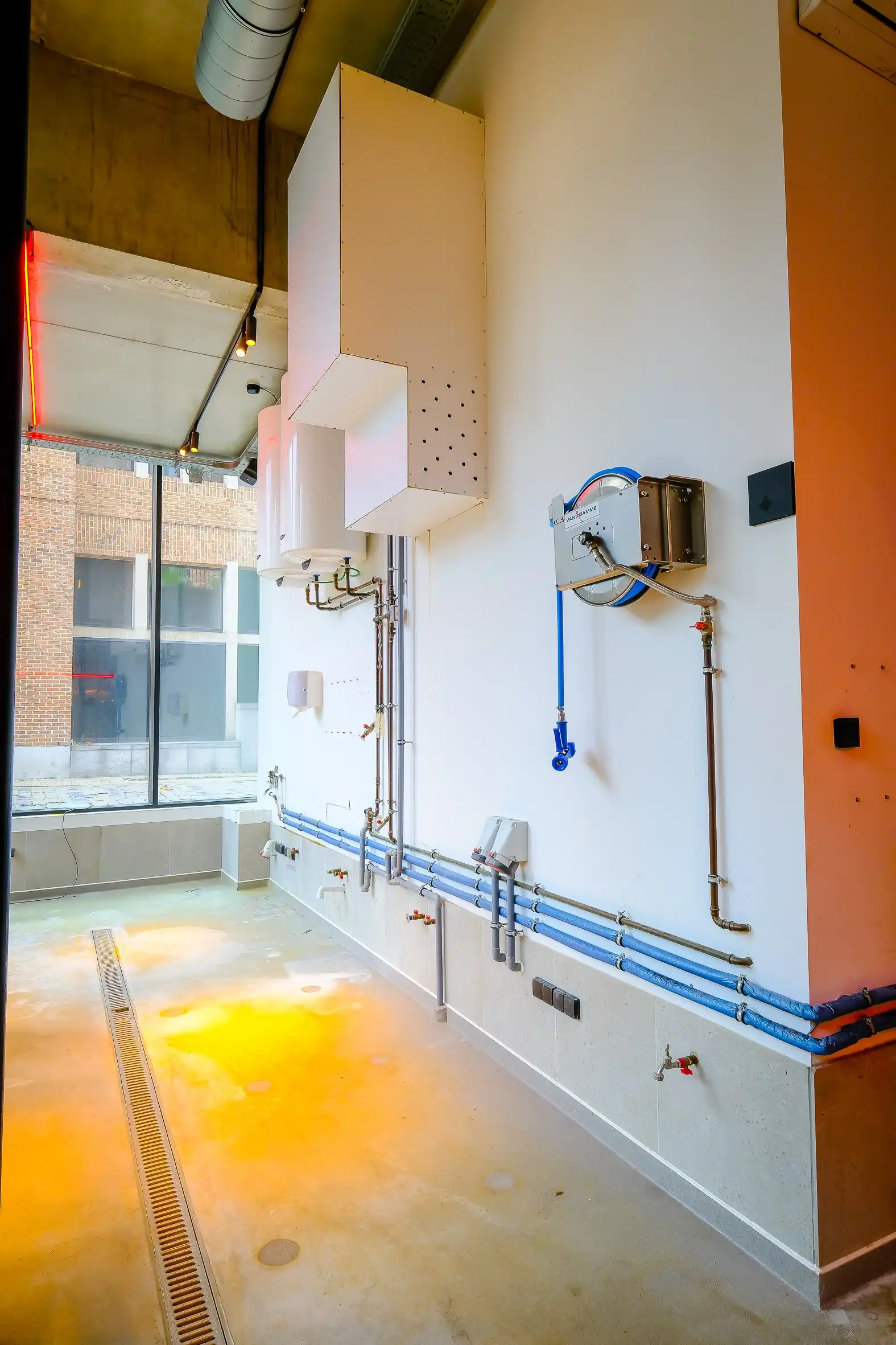 Handelspand van 245 m² op toplocatie in hartje Hasselt foto 15