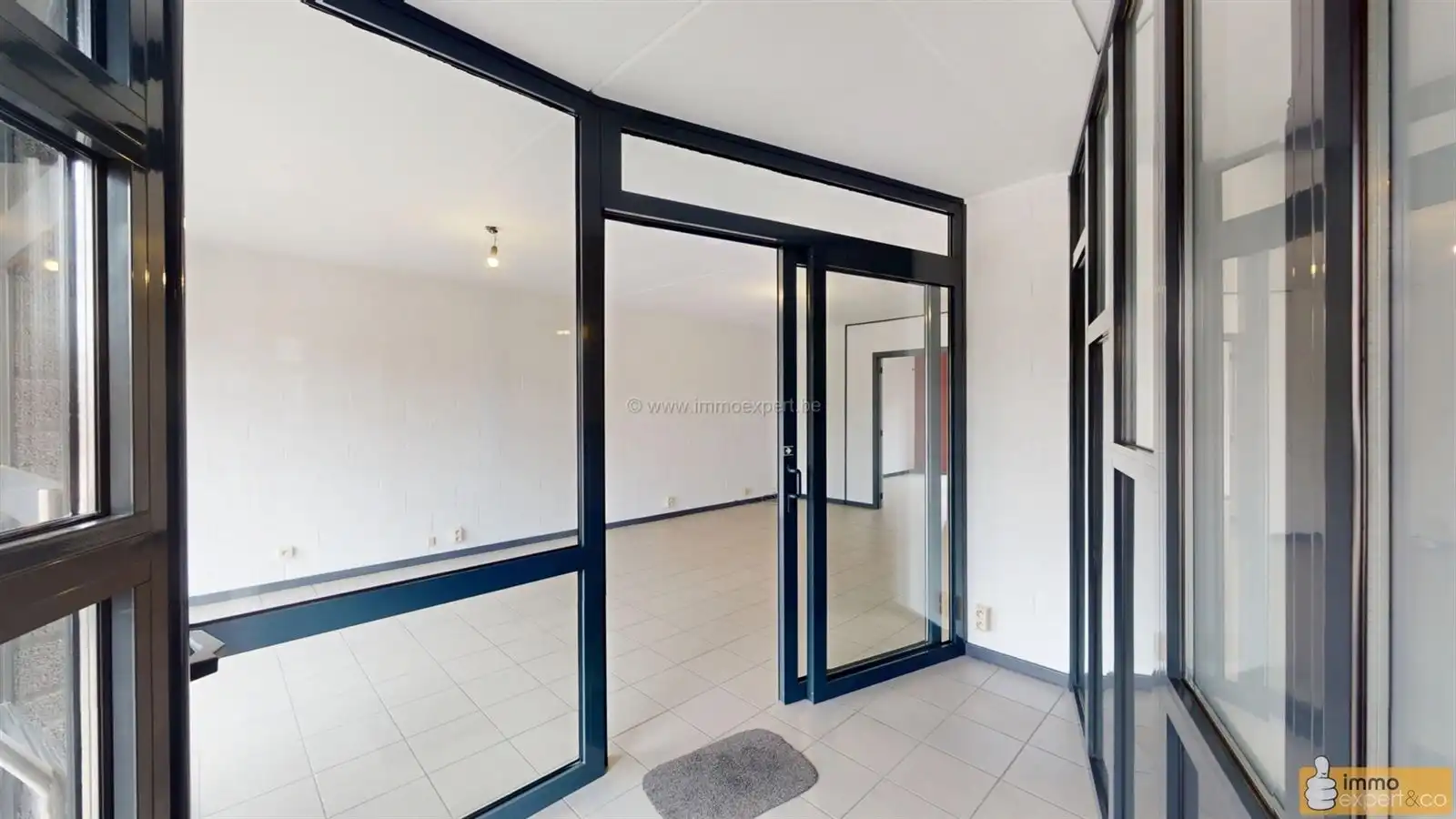 TERNAT: Eengezinswoning met 5 slpks en 2 badkamers foto 2