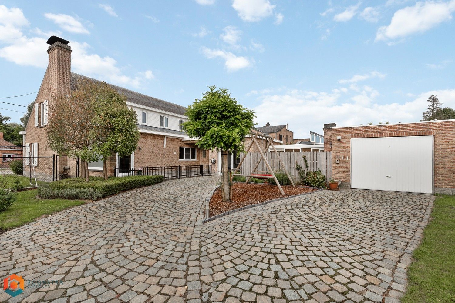 Prachtig onderhouden gezinswoning met optimale ligging nabij het centrum van Heist-op-den-Berg foto 15