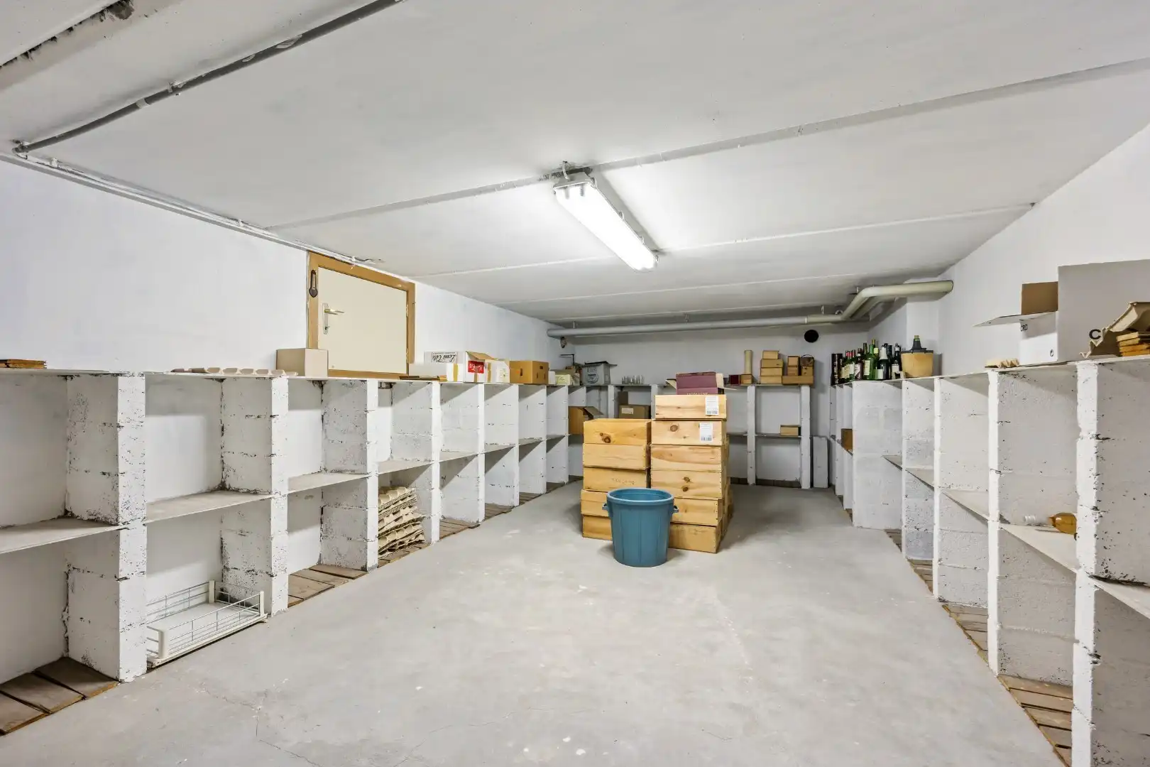 Villa met 5 slaapkamers, dubbele garage, carport en verzorgde tuin in Westrozebeke foto 22