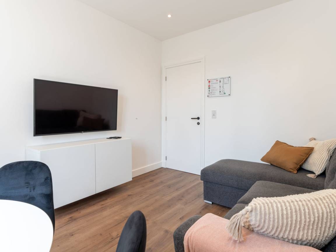 Instapklaar één slaapkamer appartement vlakbij het strand foto 2