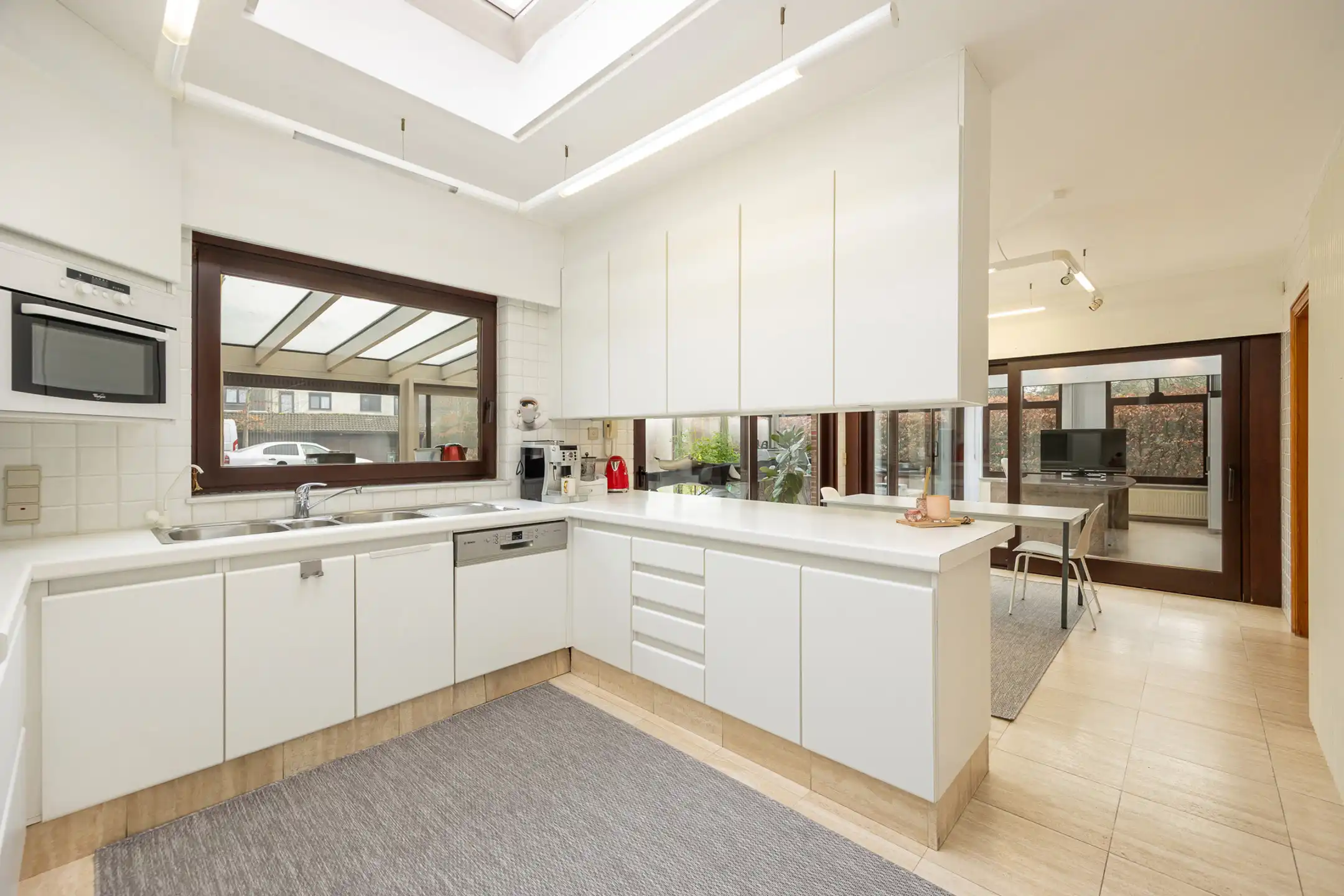 Ruime woning met 4-5 slpks en grote bureauruimte te Turnhout foto 11