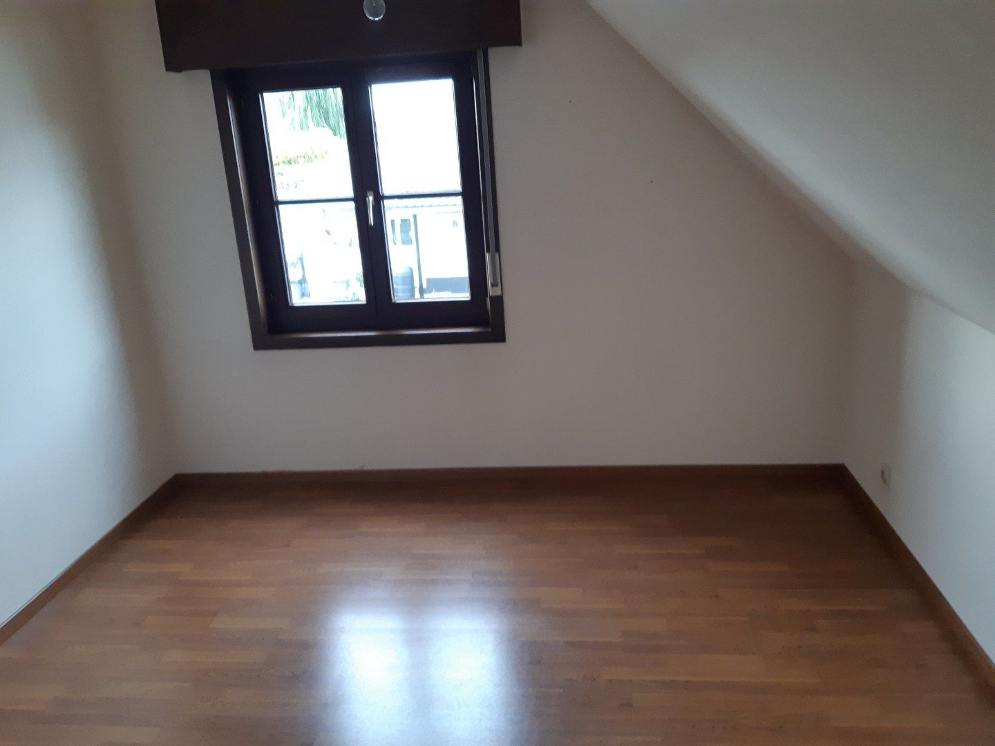 Tijdloze eigendom met tuin (Open Bebouwing). foto 21