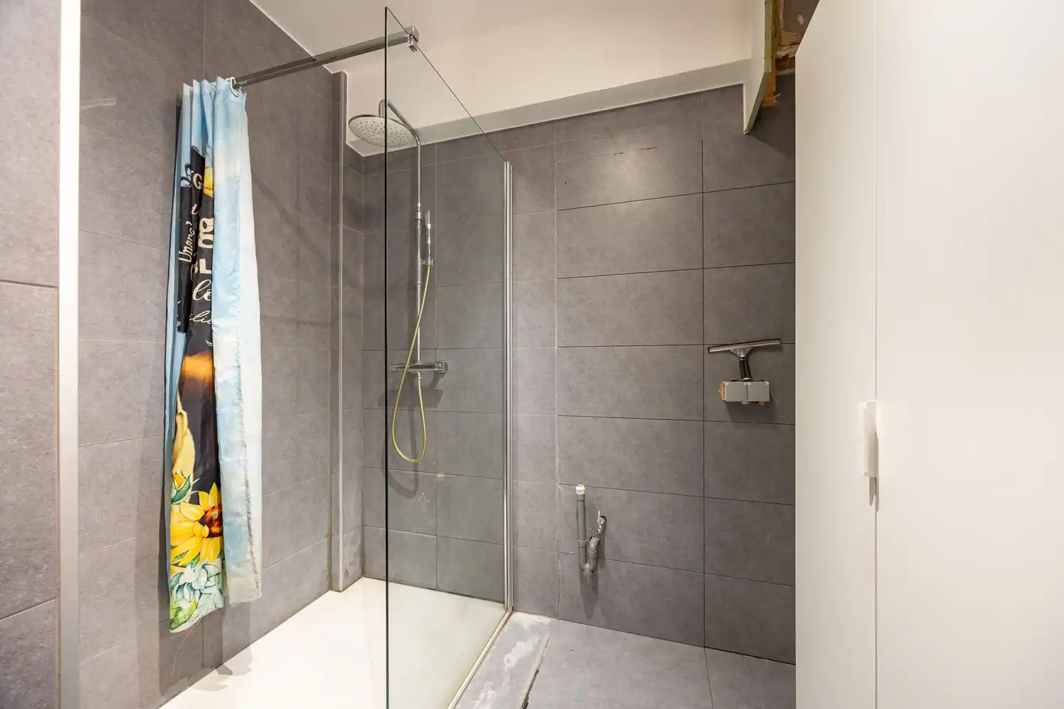 Ruim 2-slaapkamerappartement met prachtig uitzicht in Berchem foto 19