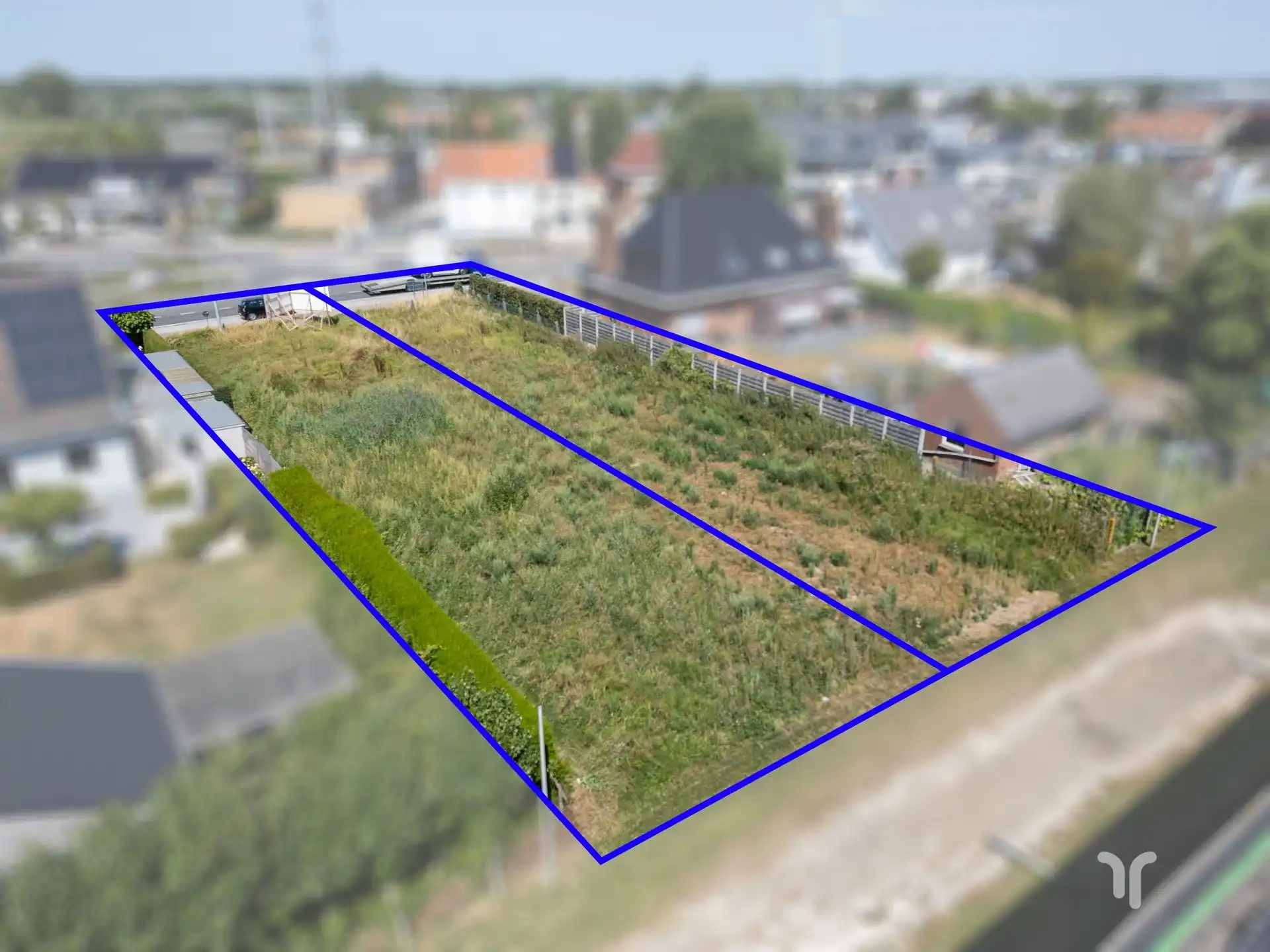 Zuid-gerichte percelen bestemd voor een halfopen woning. foto 3