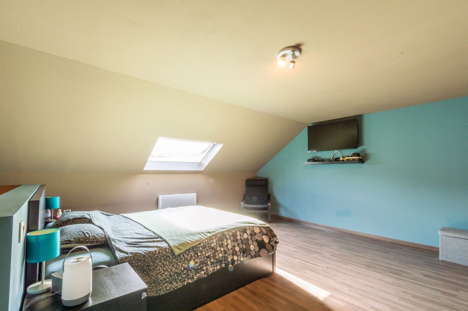 INSTAPKLARE WONING MET 3SLP + BUREAU & GARAGE ! foto 16
