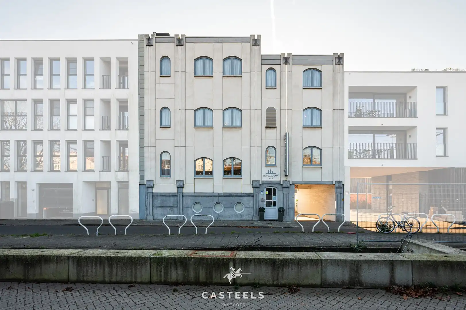 Te koop: Vennootschap Adoma - Hotel Adoma foto {{pictureIndex}}