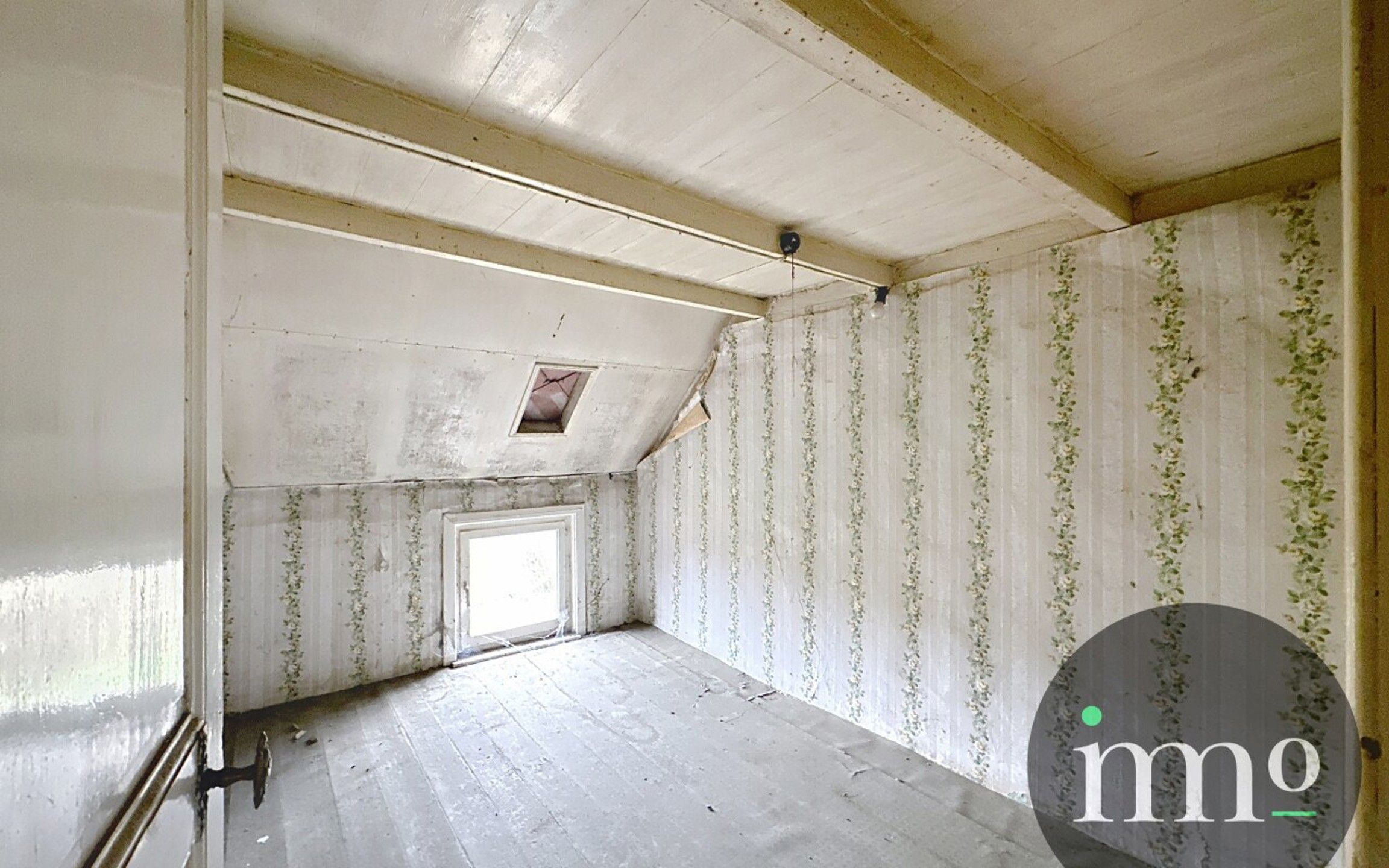 ***TOPLOCATIE***  Boerderijtje omgeven door weilanden foto 13