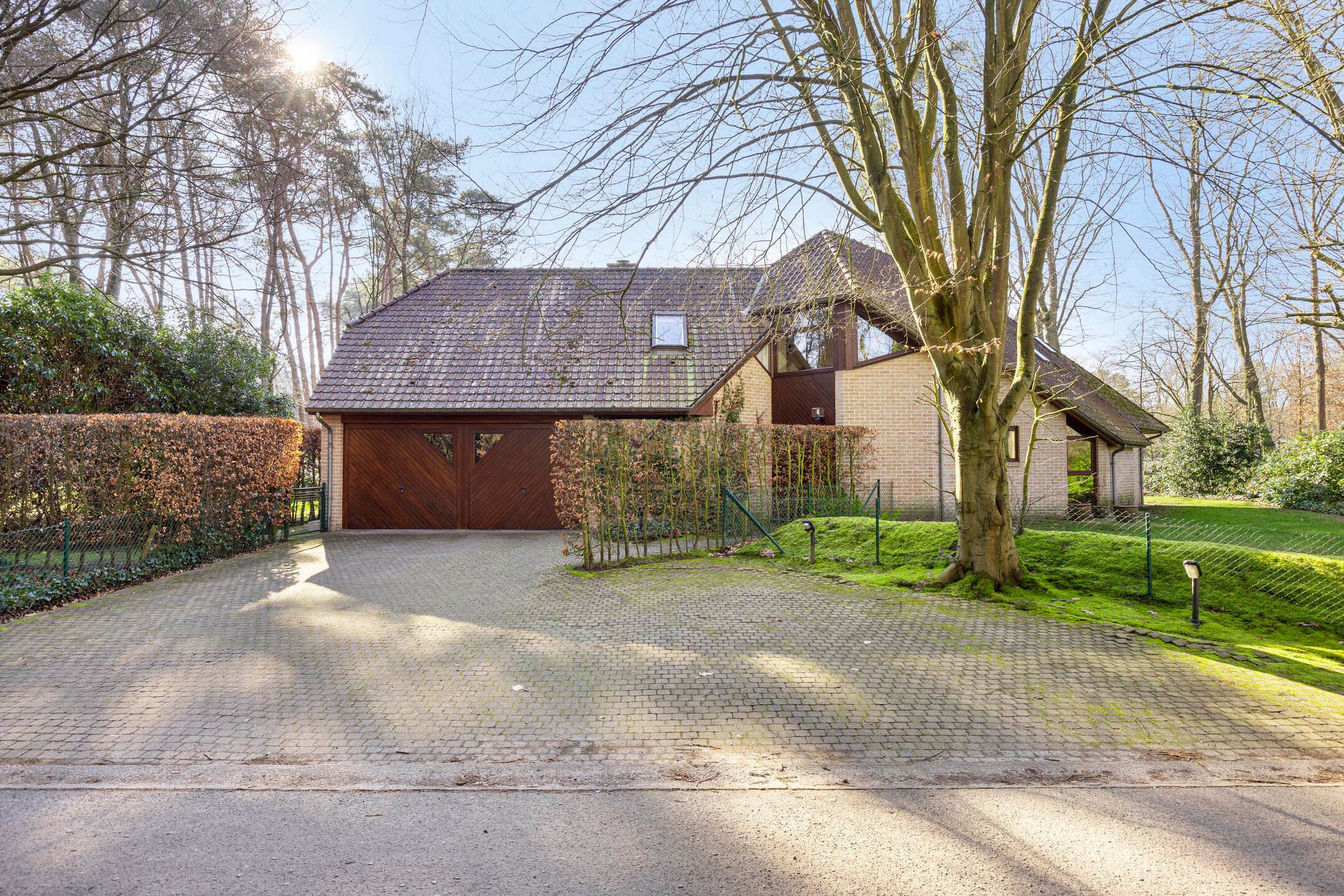 Ruime, instapklare villa op een perceel van 27 are foto 27