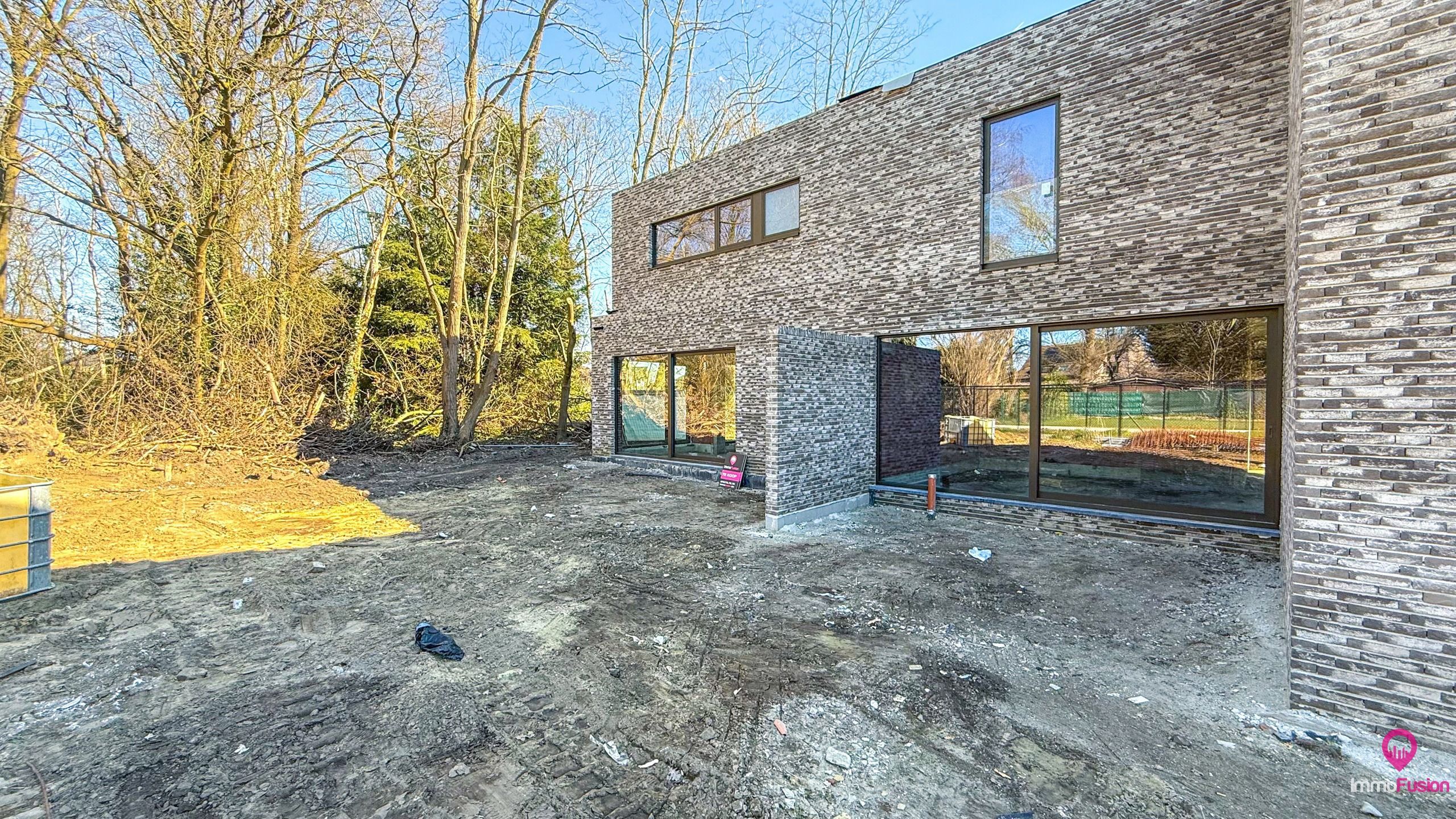 Moderne casco Woning met 3slpks nabij centrum Houthalen! foto 8