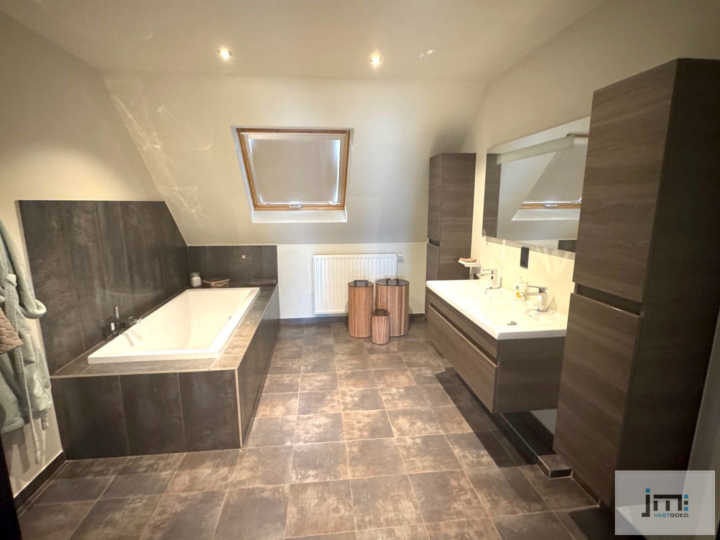 Ruime, perfect onderhouden, woning foto 15