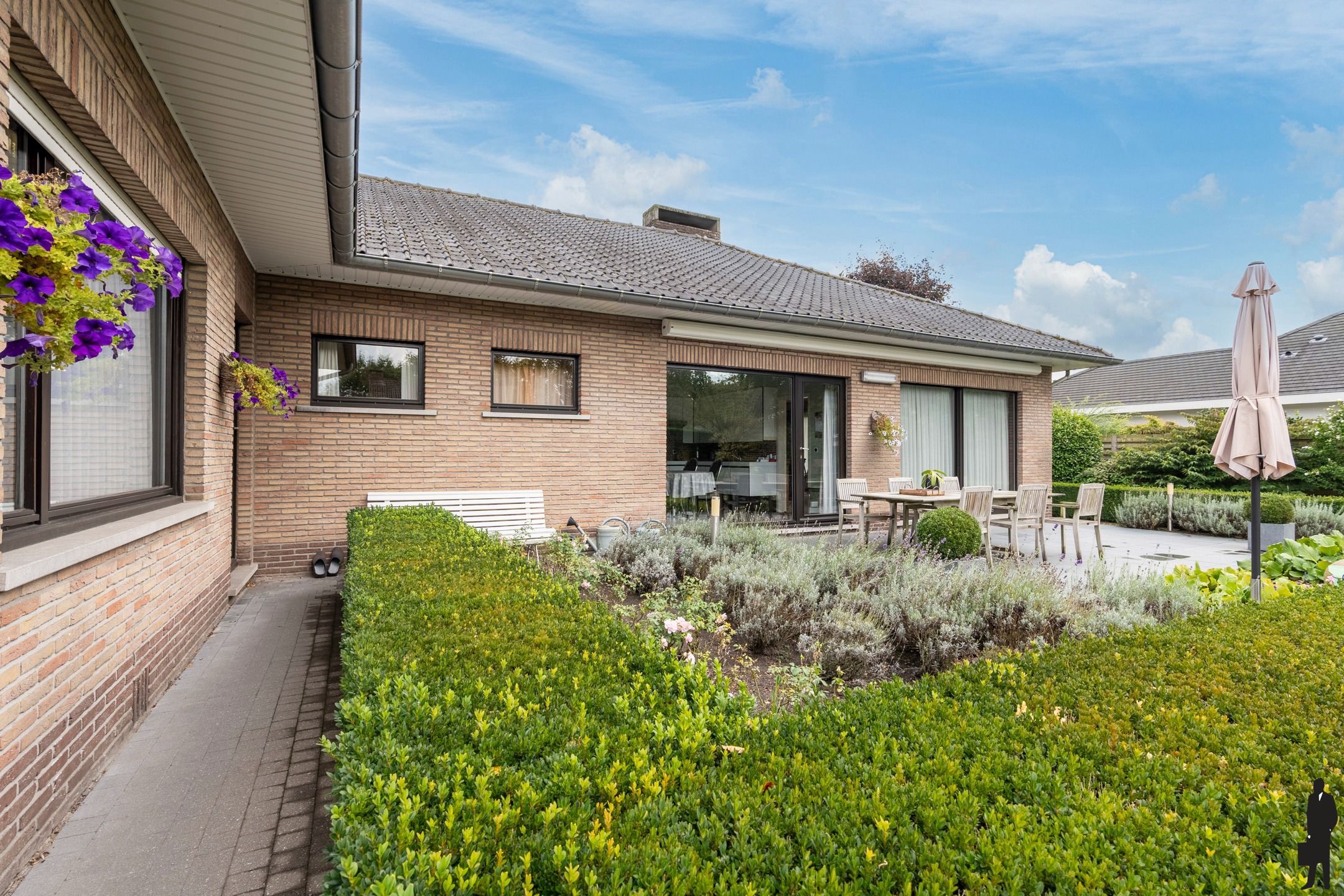 Te renoveren laagbouwwoning op royaal perceel in groene en rustige buurt van Oostmalle foto 28