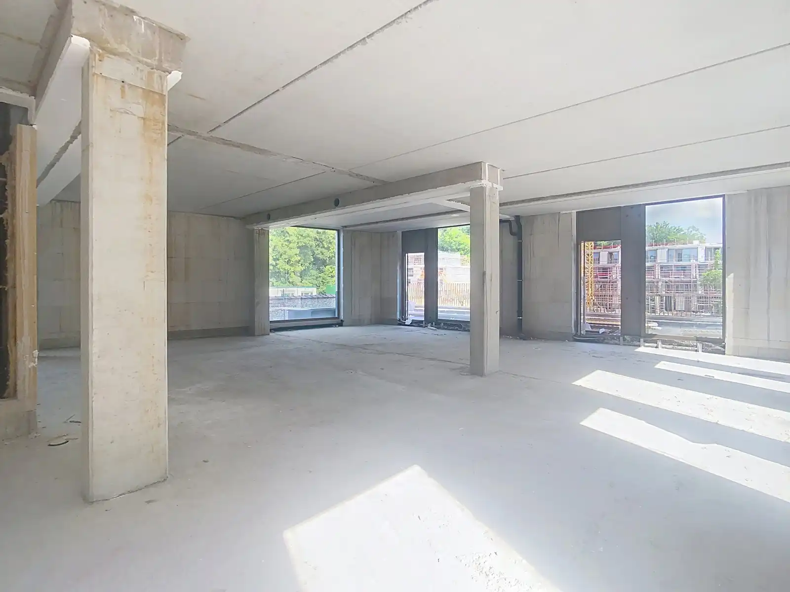 Commerciële ruimte te huur foto 5