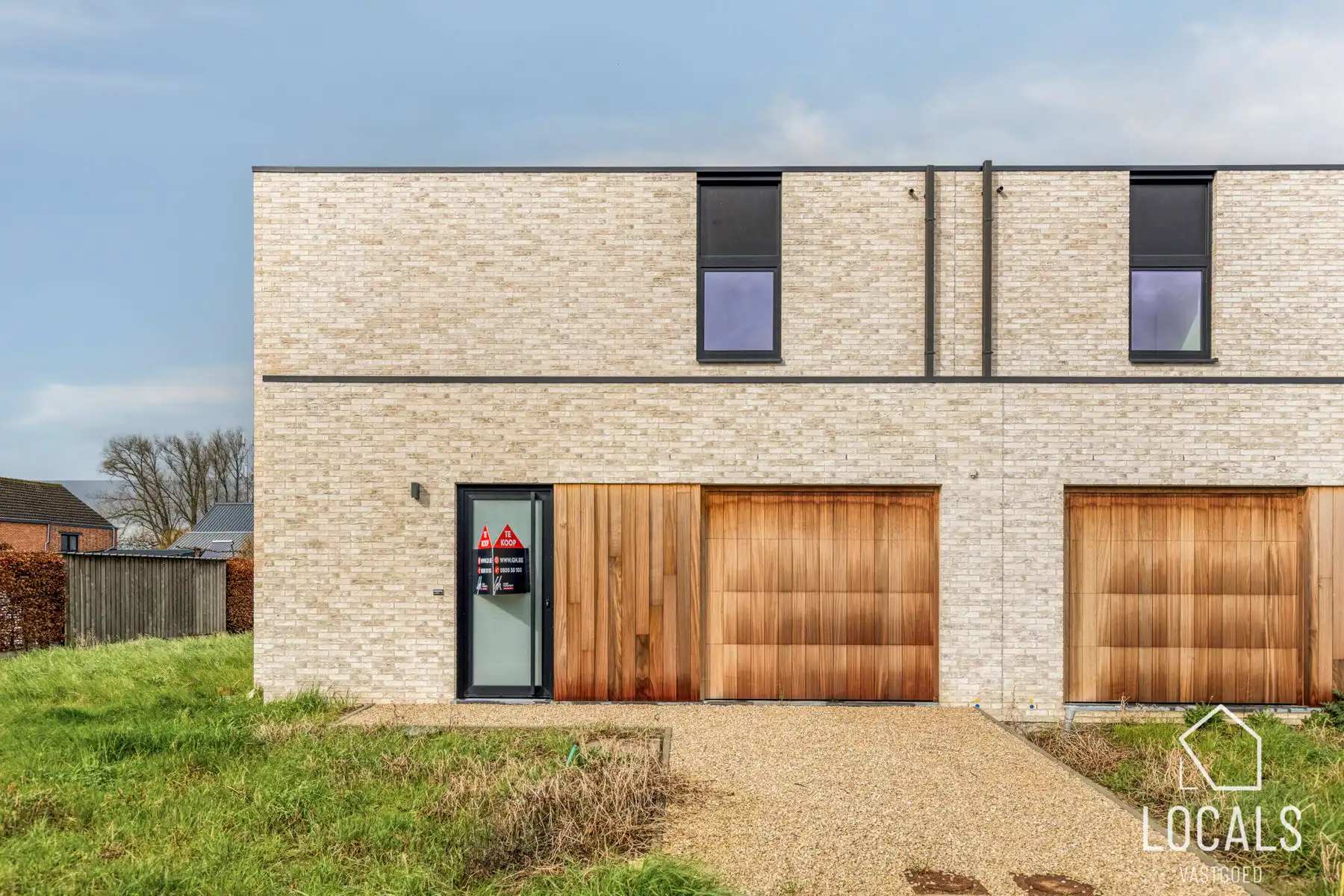 Top gelegen halfopen bebouwing in Opwijk foto {{pictureIndex}}