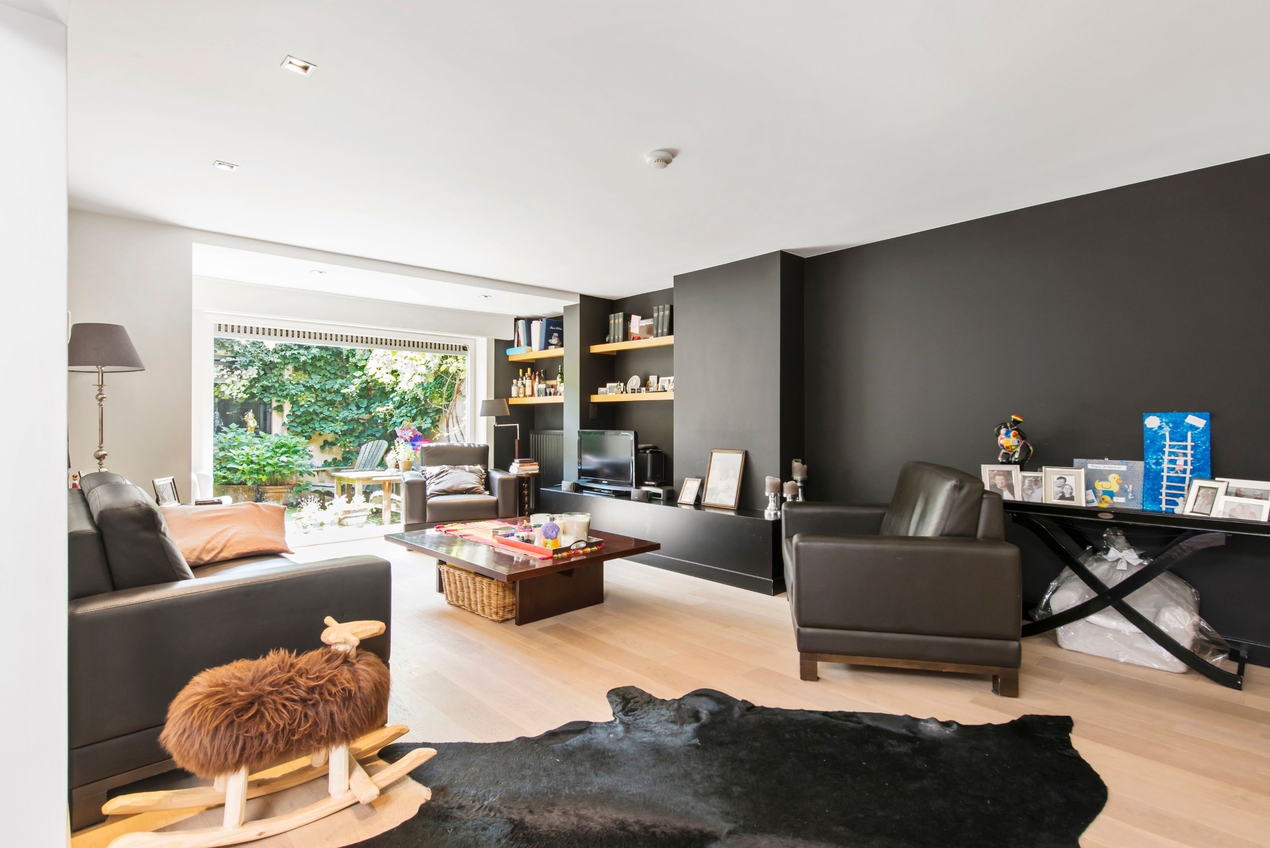 Handelspand met woonst op topligging foto 8