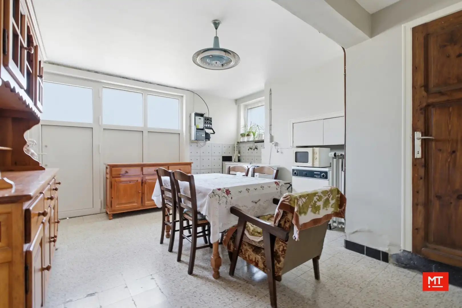 Te renoveren alleenstaande woning op een landelijke locatie in Wijtschate foto 14