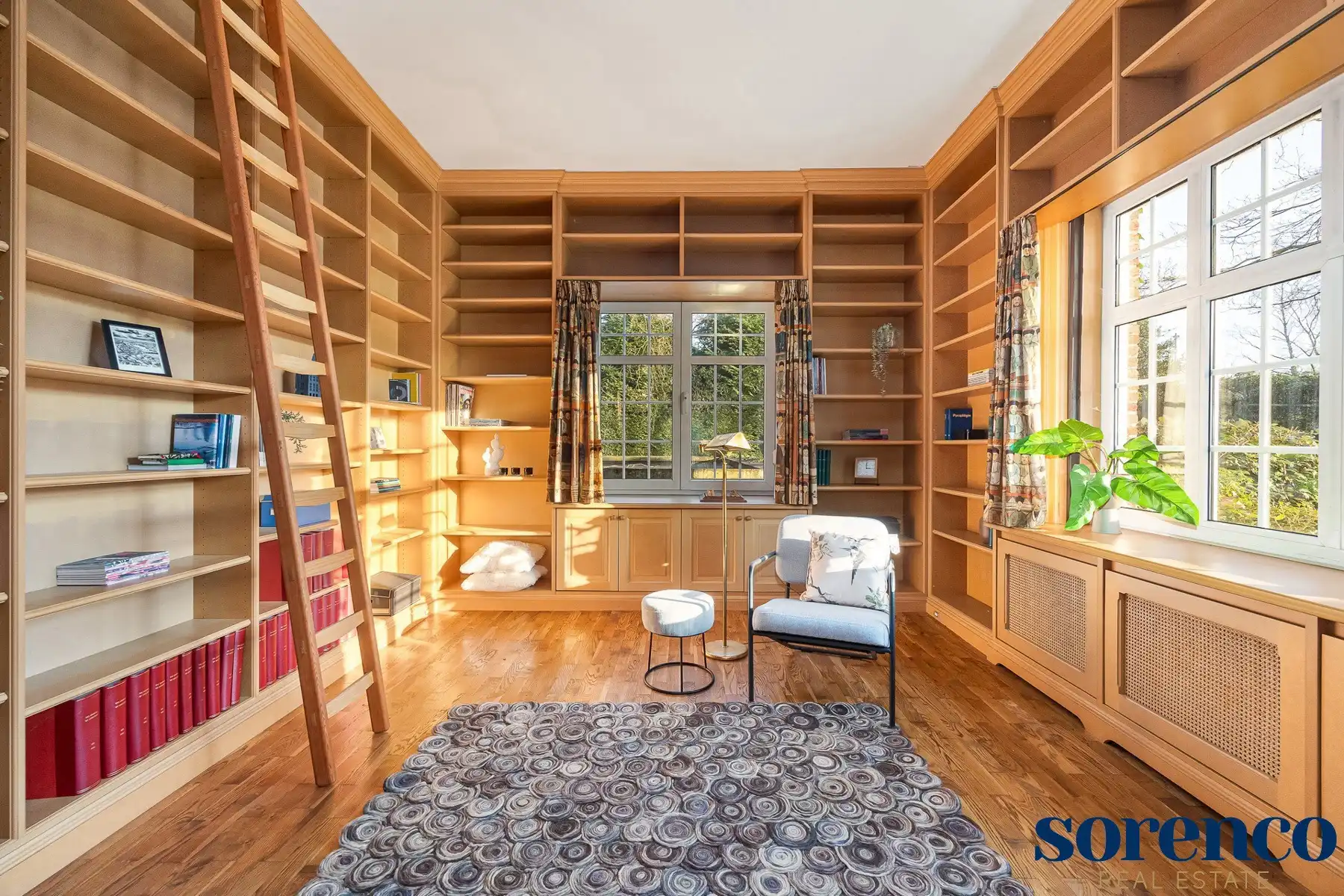 Charmante villa met zwembad op een mooi perceel  foto 19