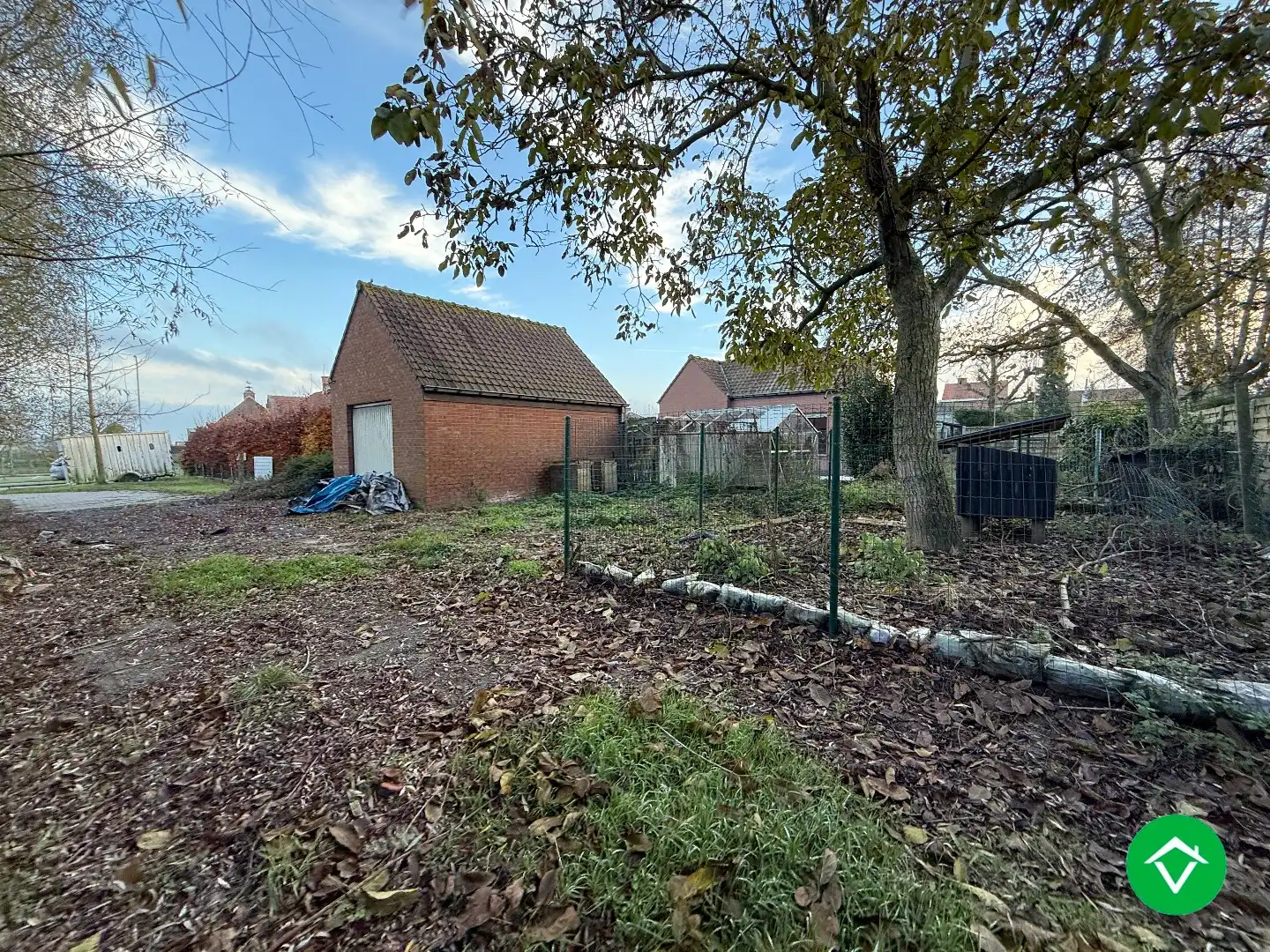 Rustig gelegen halfopen bebouwing met 3 slaapkamers, tuin en garage met uitweg! foto 23