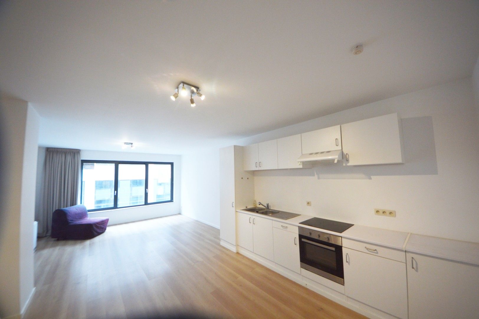 MODERN APP. 2 SLPK. INCLUSIEF PARKING foto 4