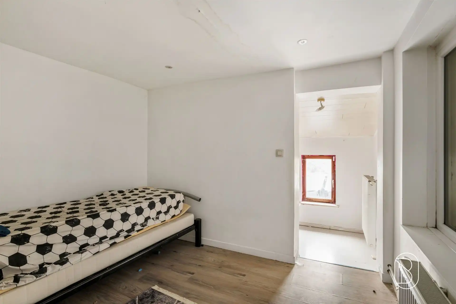 Rustig gelegen woning met aangename tuin foto 11