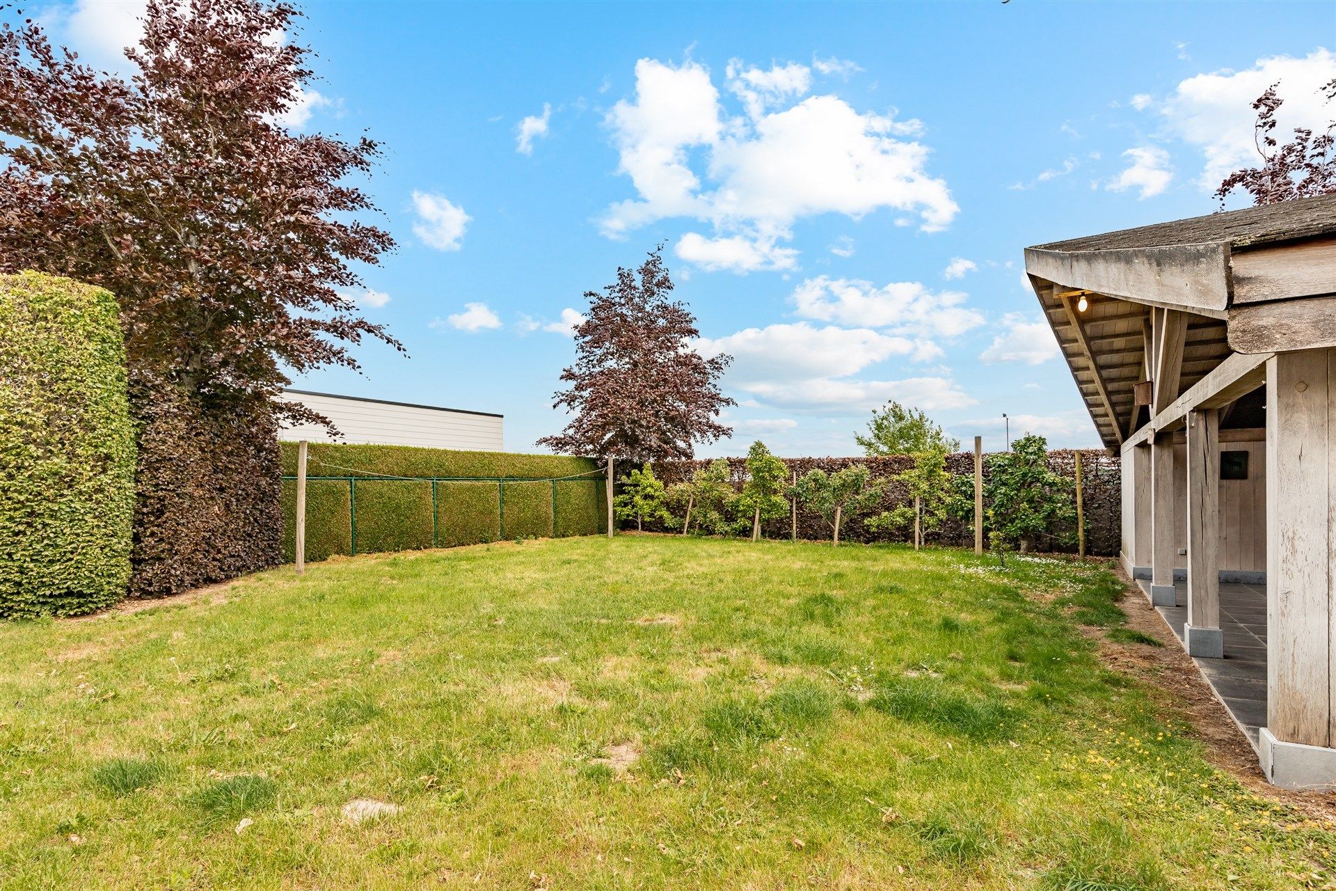 Charmante villa met 3 slks en tuin op groot perceel foto 26